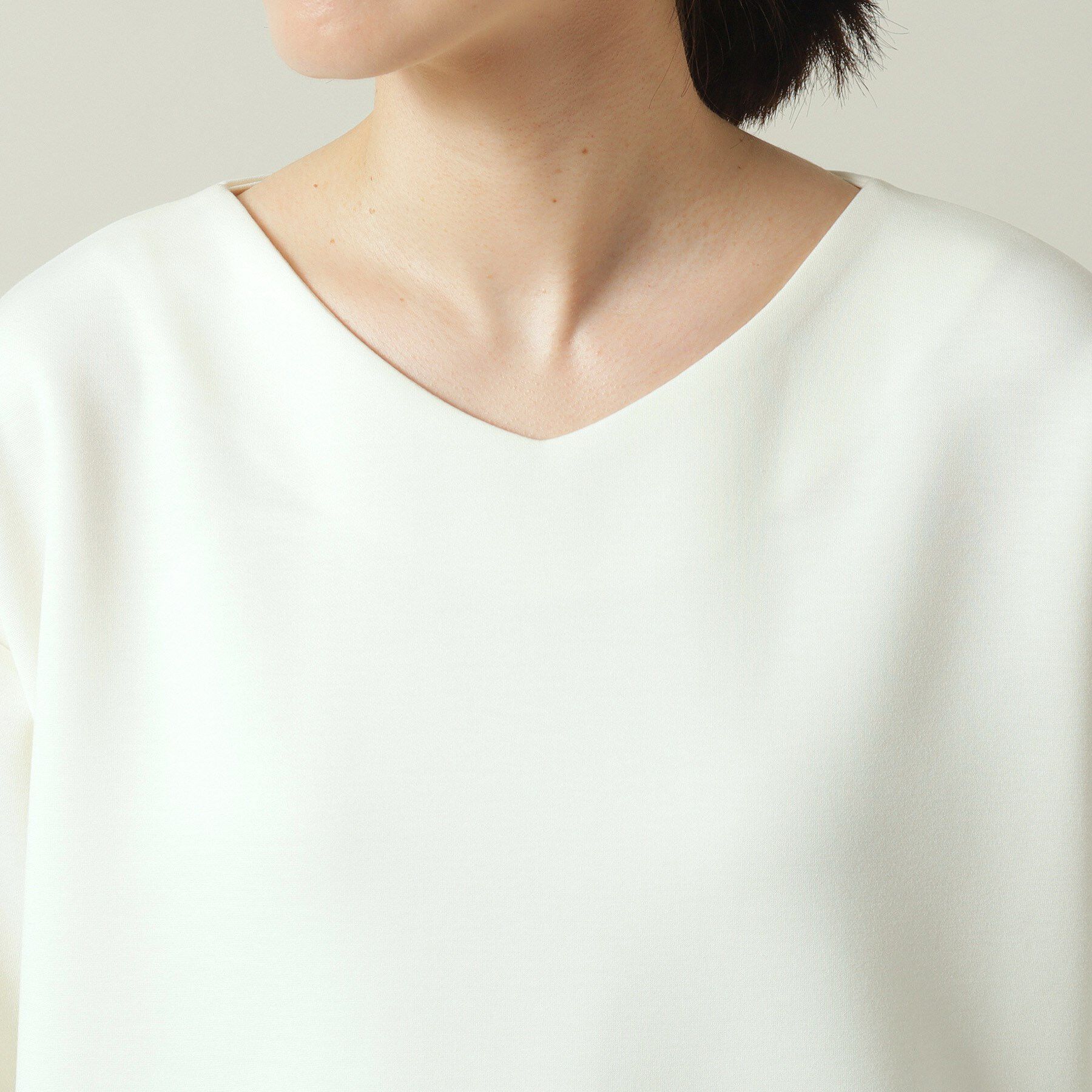 ITS&rsquo;DEMO「【手洗い可】Vネックプルオーバー&times;サテンスカートSET」|スーツ|