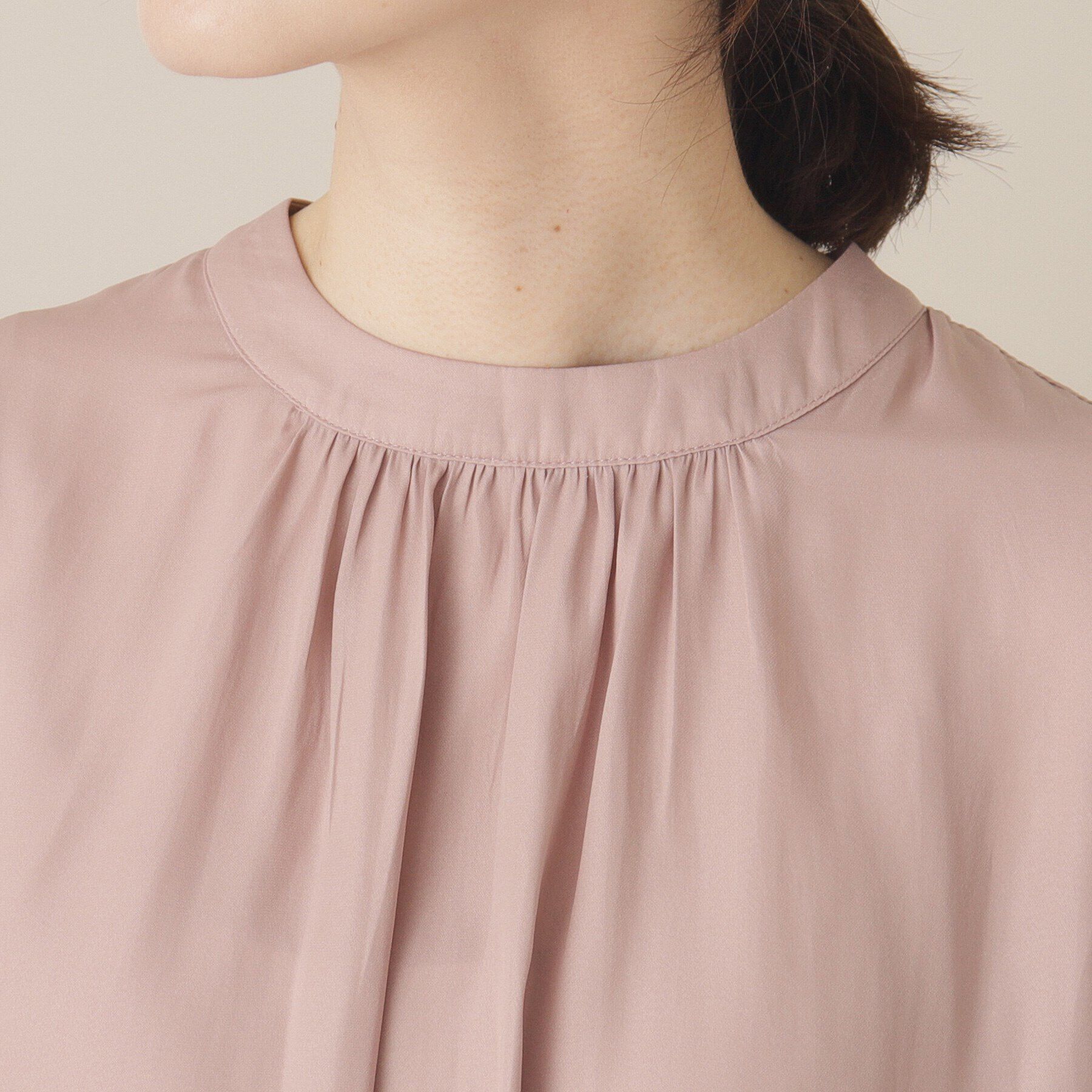 ITS&rsquo;DEMO「【通勤／手洗い可】サテンブラウス」|シャツ・ブラウス|