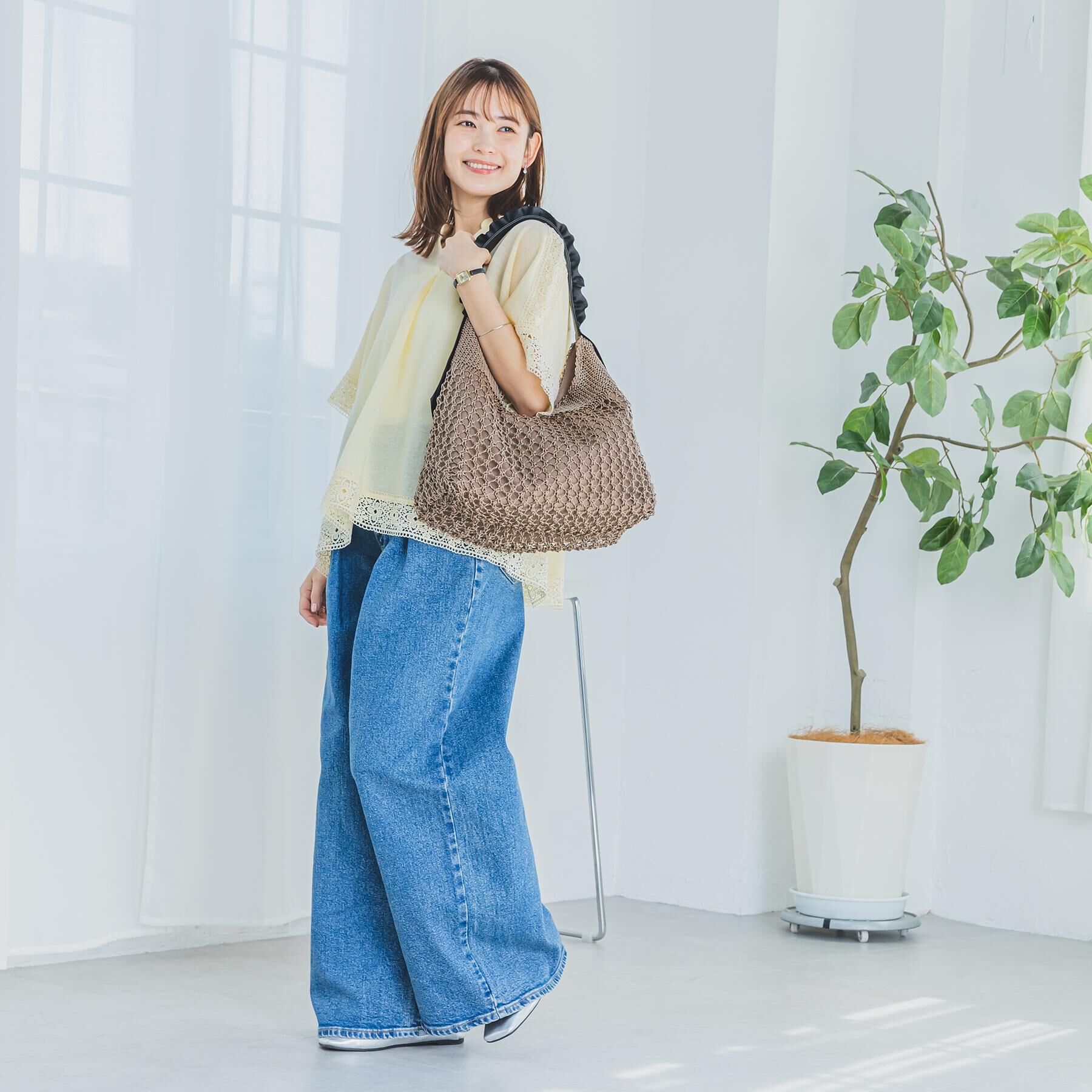 ITS&rsquo;DEMO「コード編みフリルワンハンドルトート」|トートバッグ|