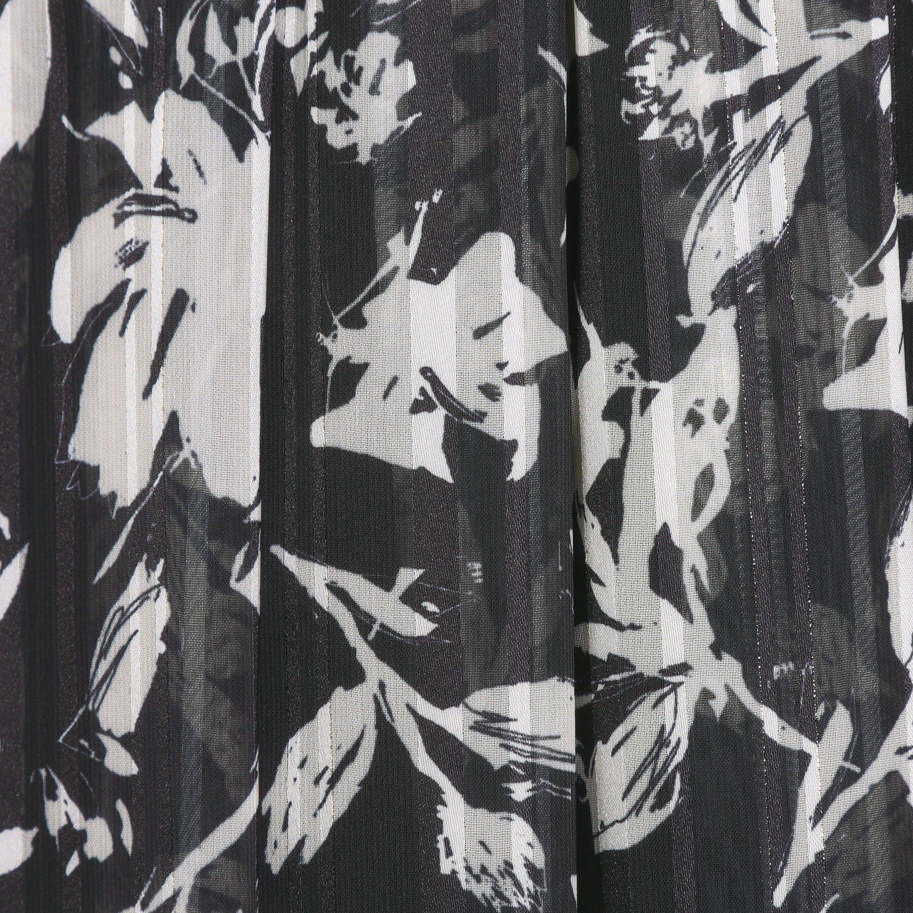 ITS&rsquo;DEMO「【手洗い可／後ろウエストゴム】ラメスト単色花柄スカート」|スカート|