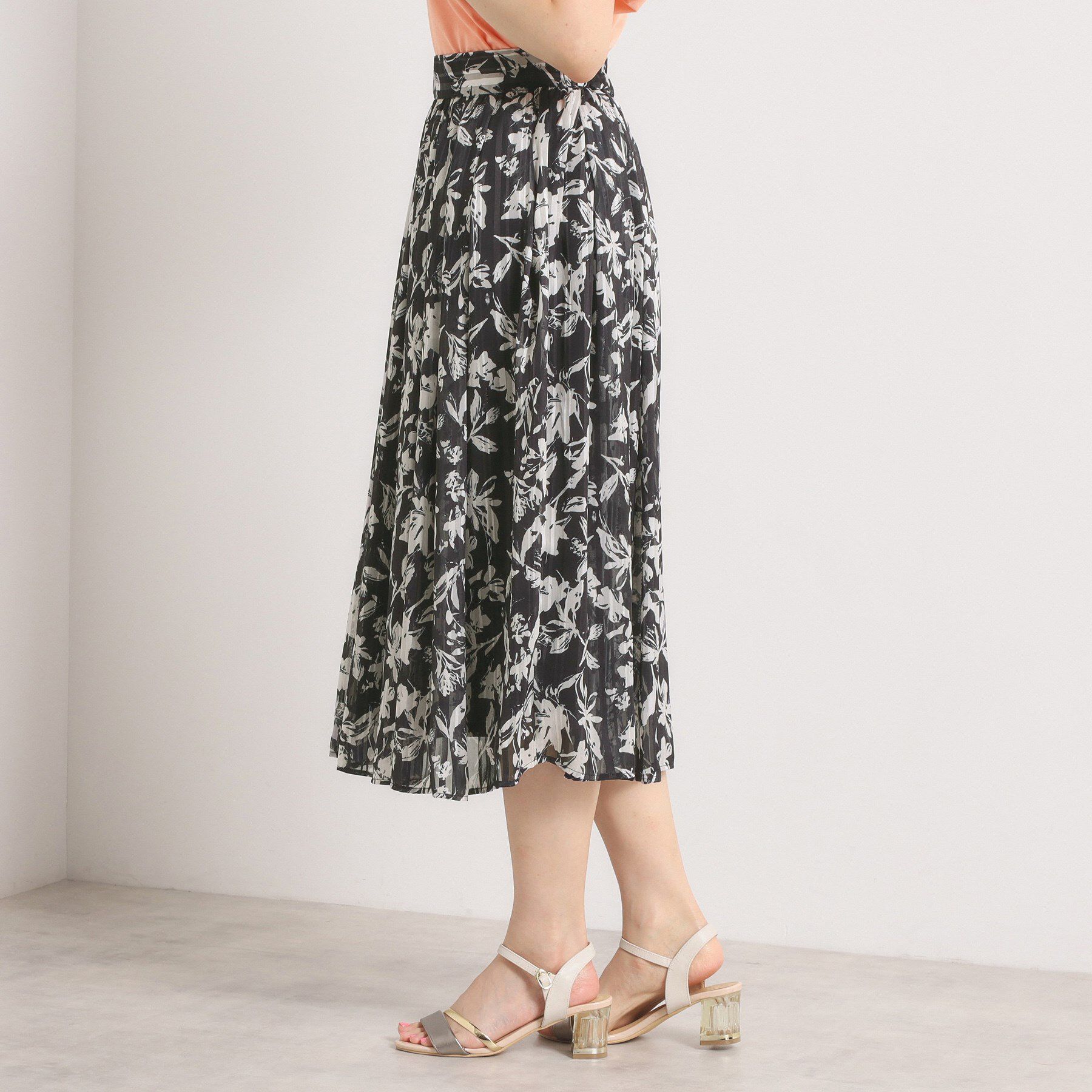 ITS&rsquo;DEMO「【手洗い可／後ろウエストゴム】ラメスト単色花柄スカート」|スカート|