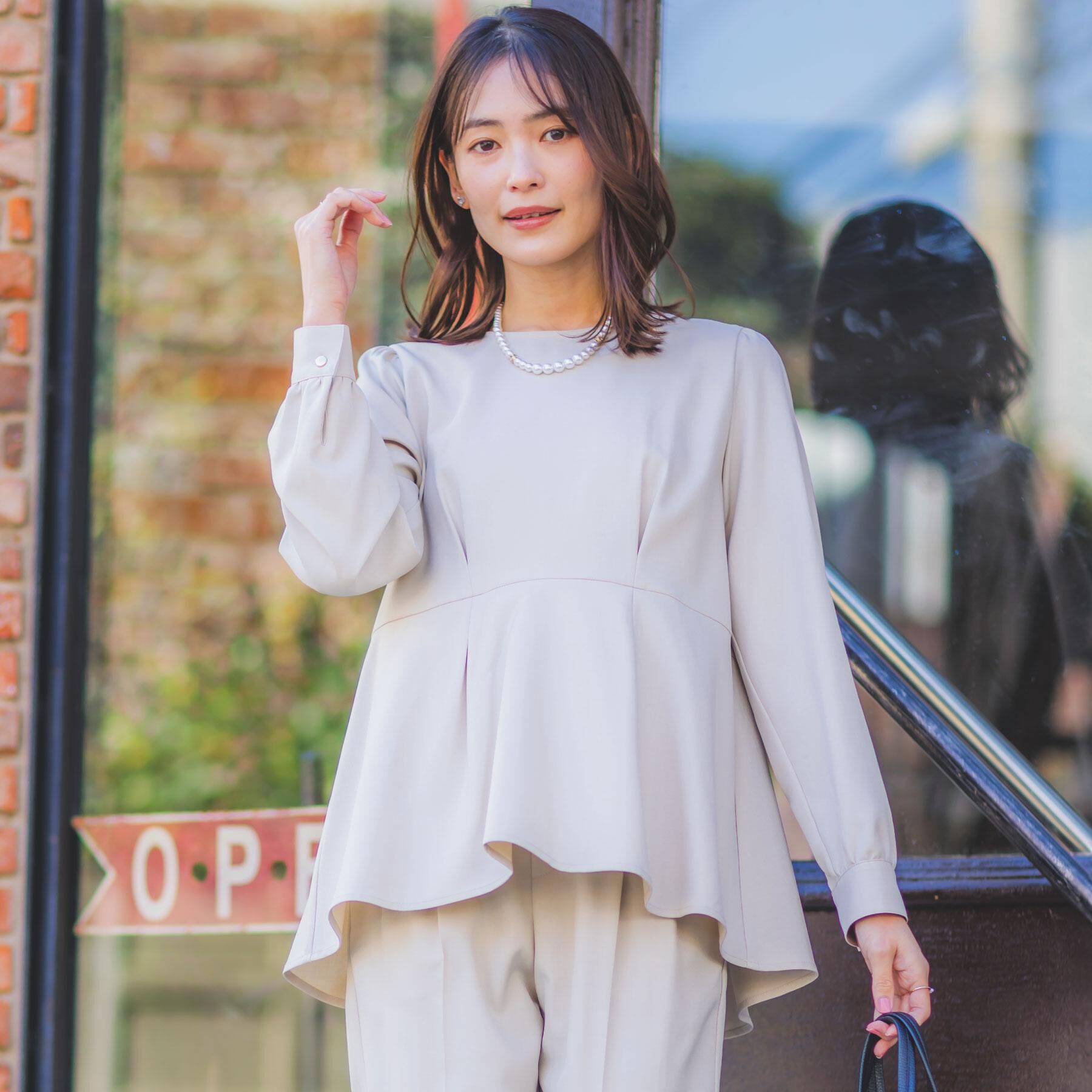 ITS&rsquo;DEMO「【洗濯機OK／イージーケア】ツイルストレッチペプラムブラウス」|シャツ・ブラウス|