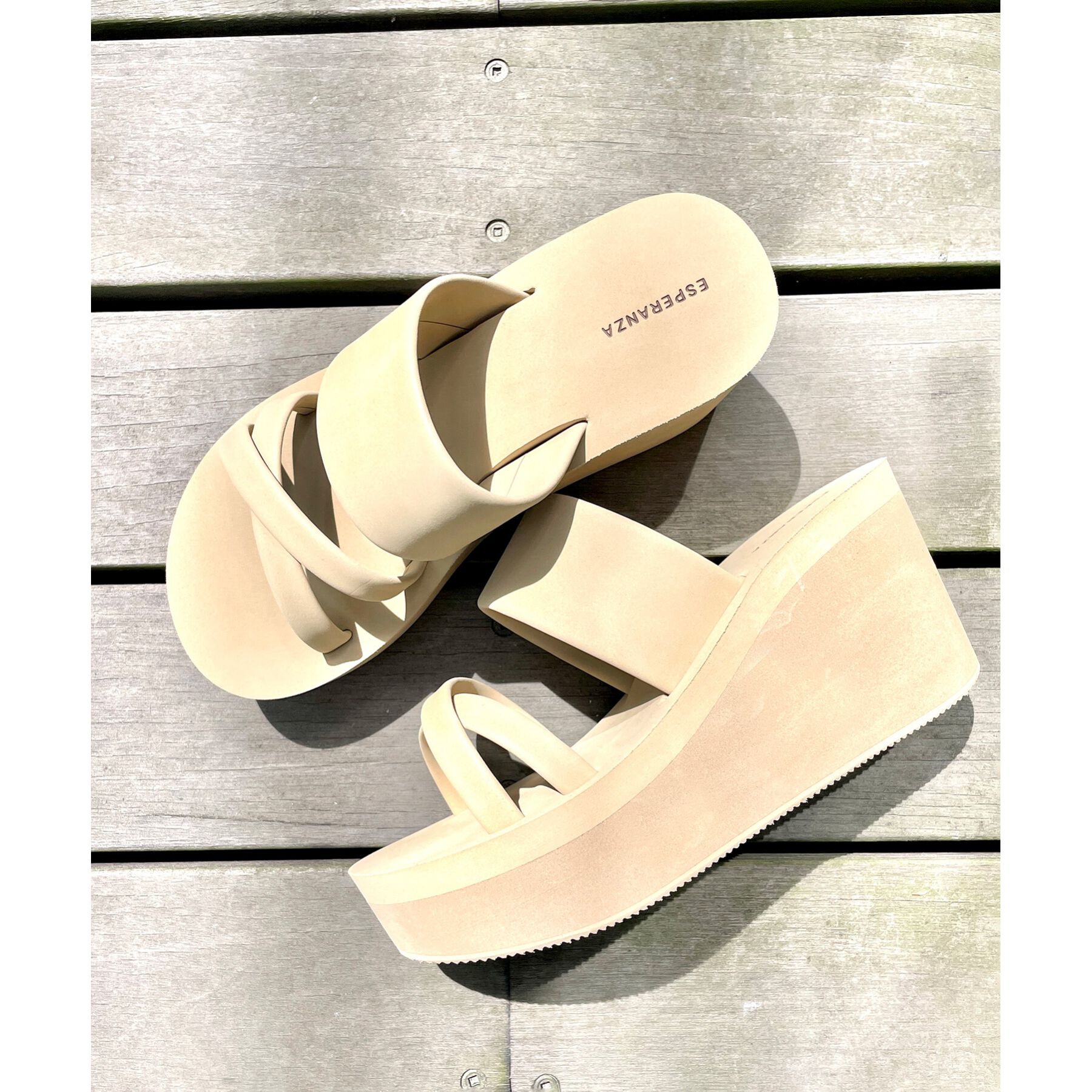 ESPERANZA「やわらか厚底サンダル」|サンダル|