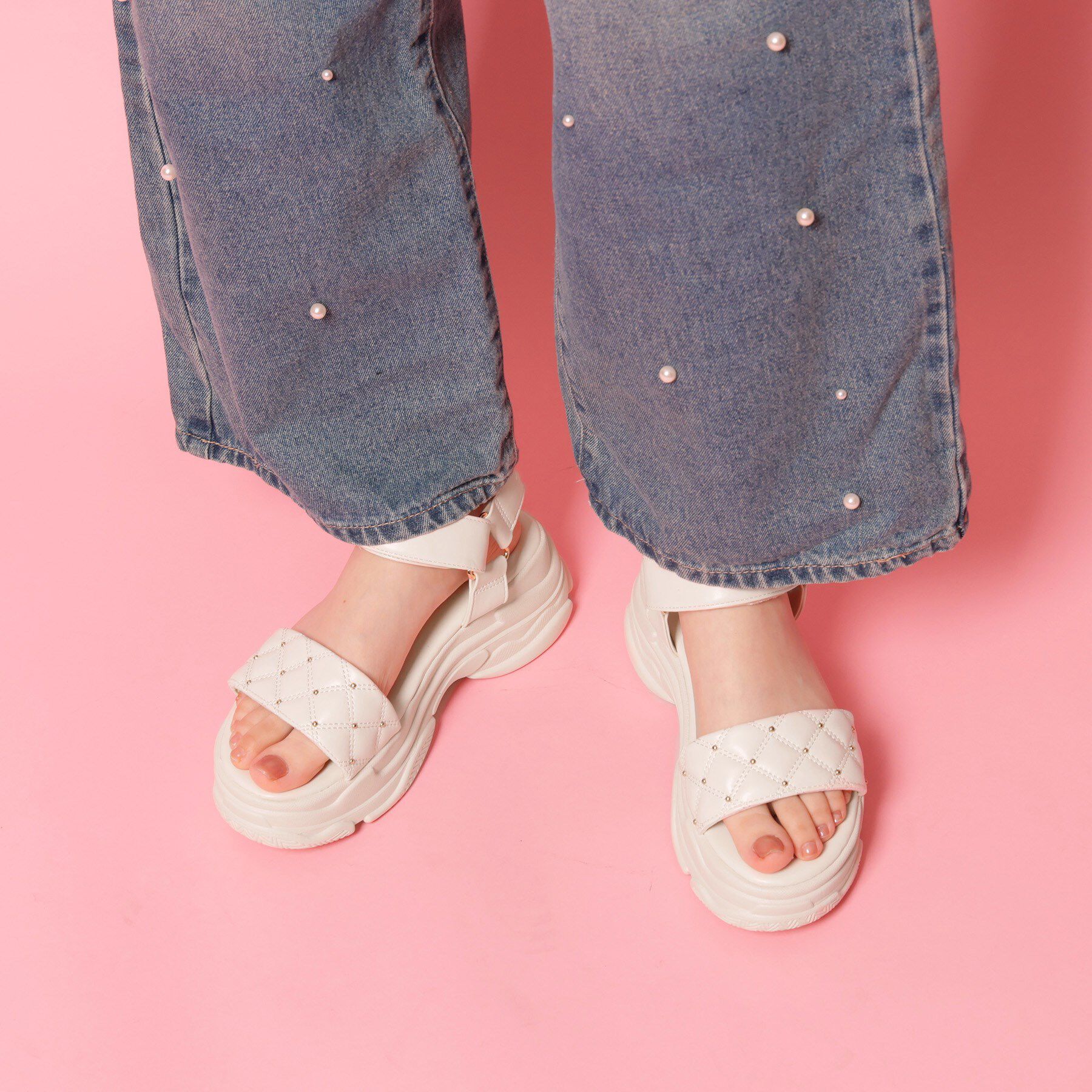 csT&P「キルティング 面ファスナーストラップサンダル」|サンダル|