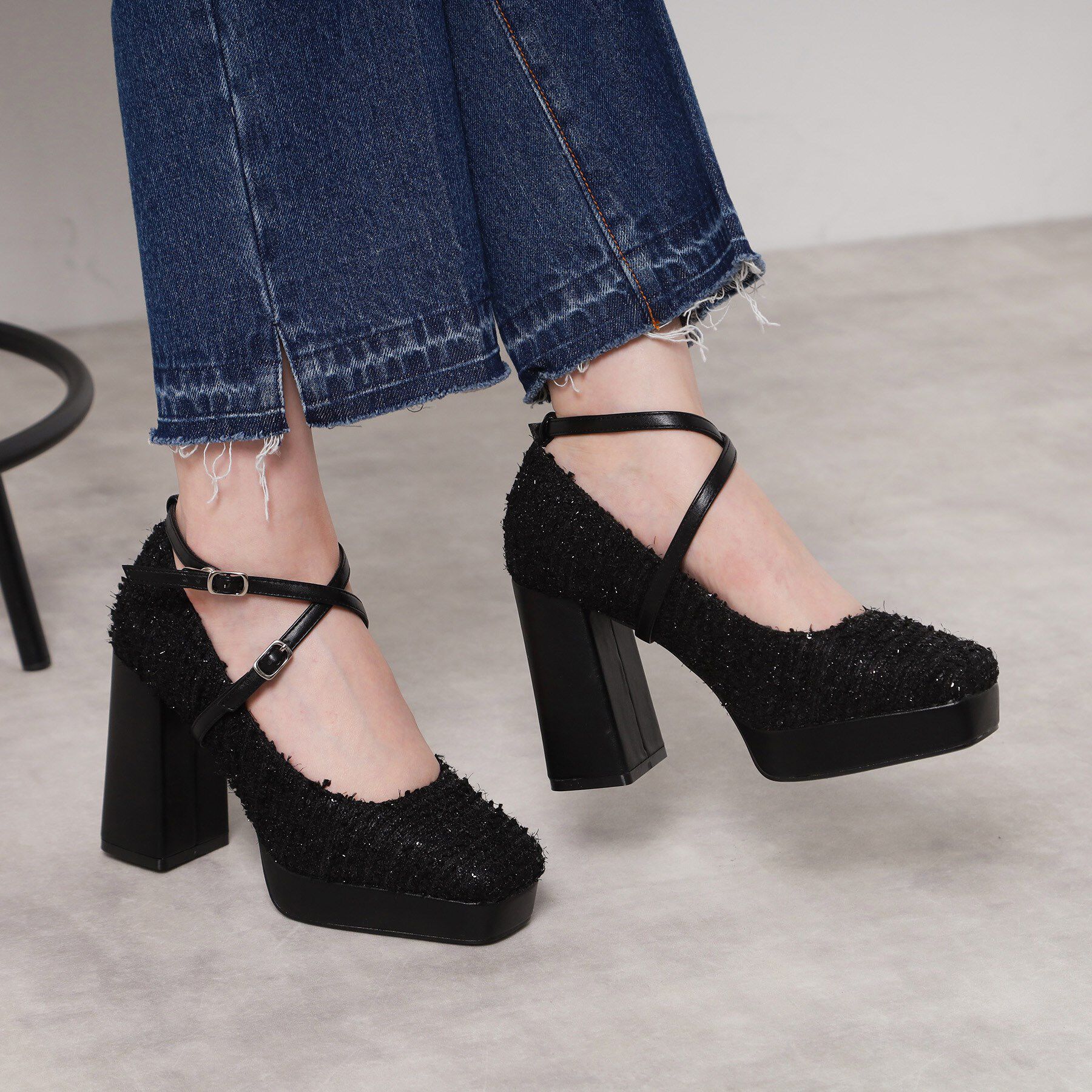 ESPERANZA「スクエアトゥダブルストラップ厚底パンプス」|パンプス|ブラック(319)