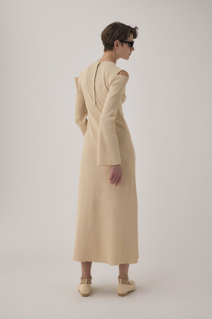 MOUSSY「リサイクルポリエステル使用オープンショルダーニットドレス」|ワンピース|