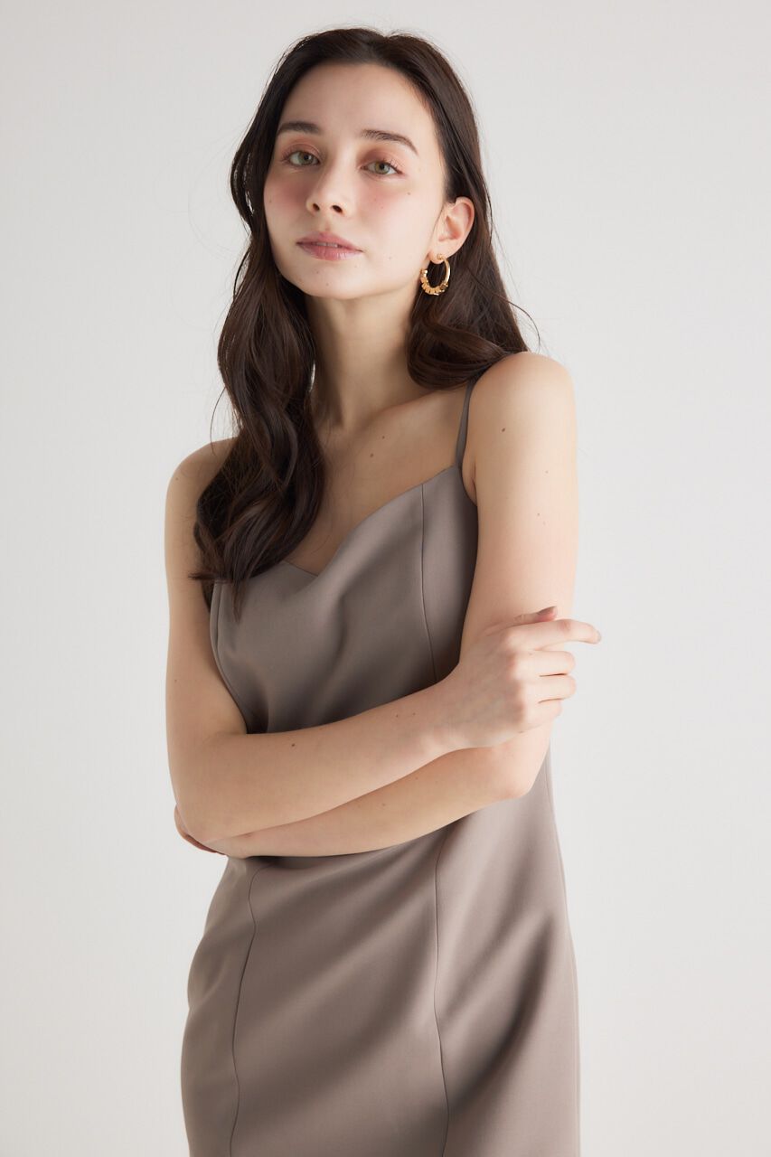 rienda「バックストリングシンプルキャミOP」|ワンピース|