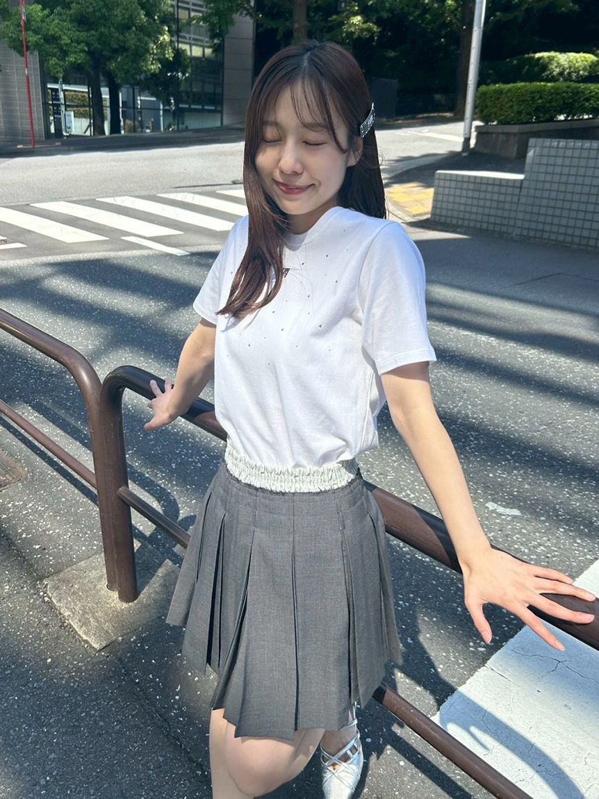 FURFUR「【WEB限定】ビジュー付きロゴ刺繍Tシャツ」|Tシャツ・カットソー|