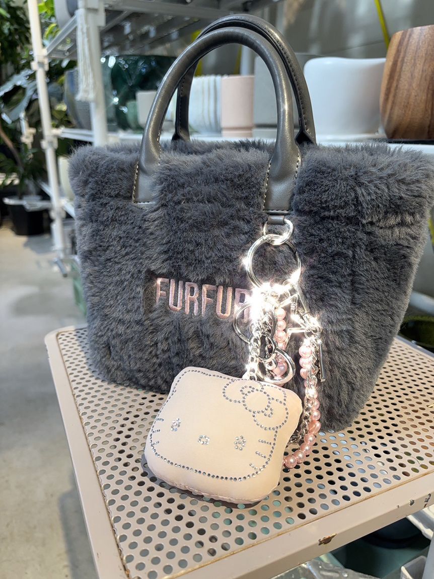 FURFUR「HELLO KITTYクリスタルチャーム」|キーケース|