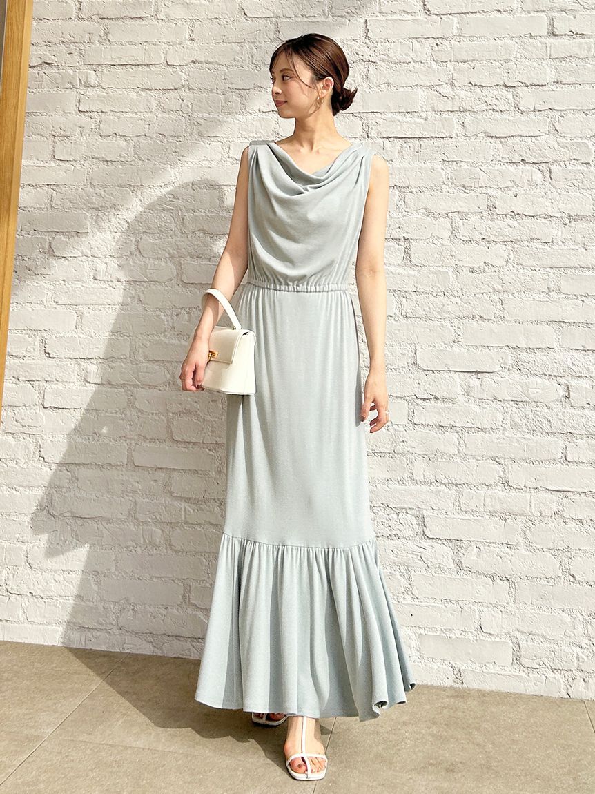 SNIDEL「【WEB限定カラーあり】ドレープネックカットワンピース」|ワンピース|