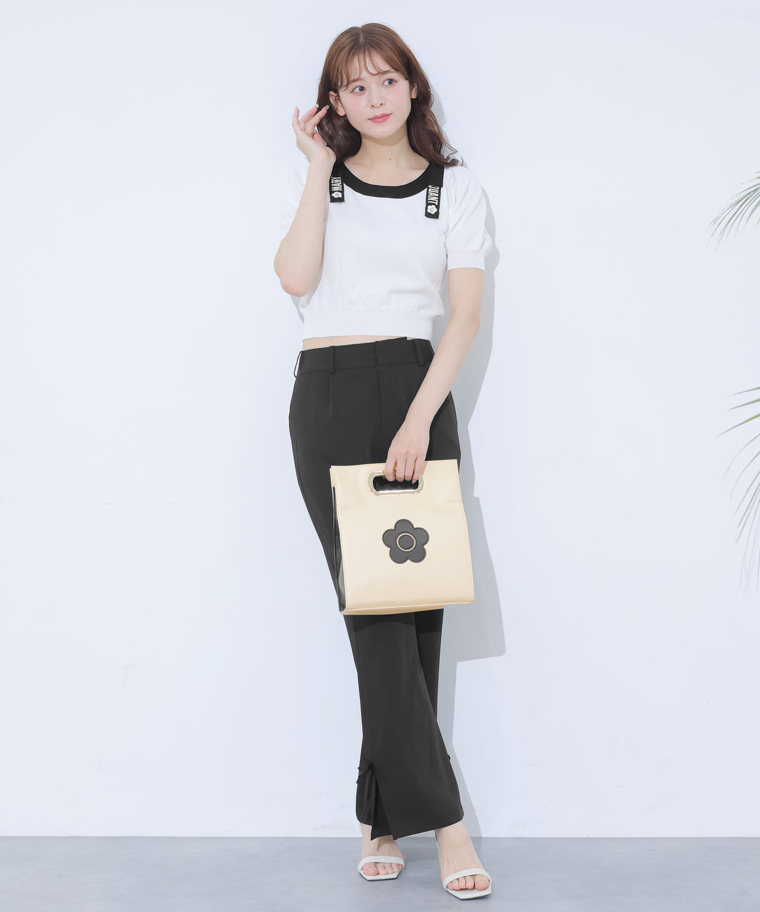 MARY QUANT「メタルクリテ 2WAYショルダー」|ショルダー・メッセンジャー|