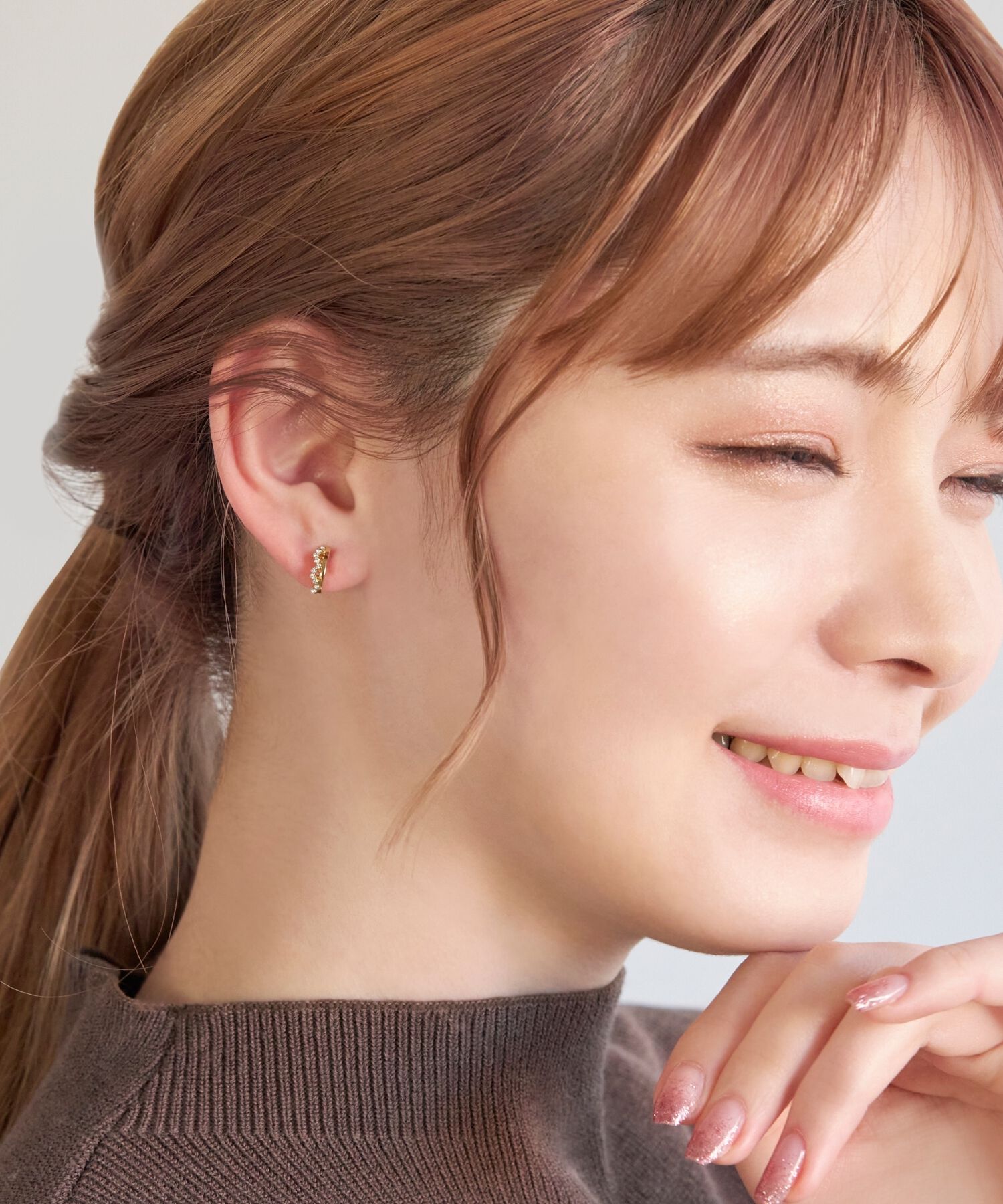 Phoebe「【金属アレルギー対応】【痛くないシリーズ】ミルキーウェイライトフィットイヤリング　ゴールド」|イヤリング|