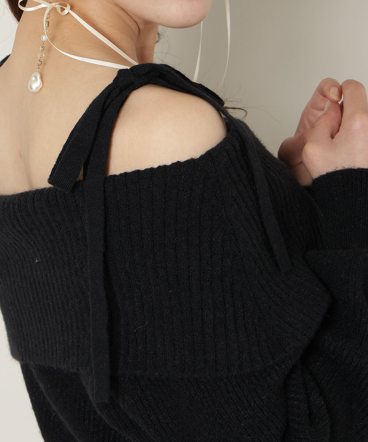 WILLSELECTION「オープンショルダープリーツニットワンピース」|ワンピース|