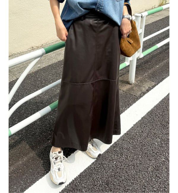 SLOBE IENA「フェイクレザーフレアスカート」|スカート|