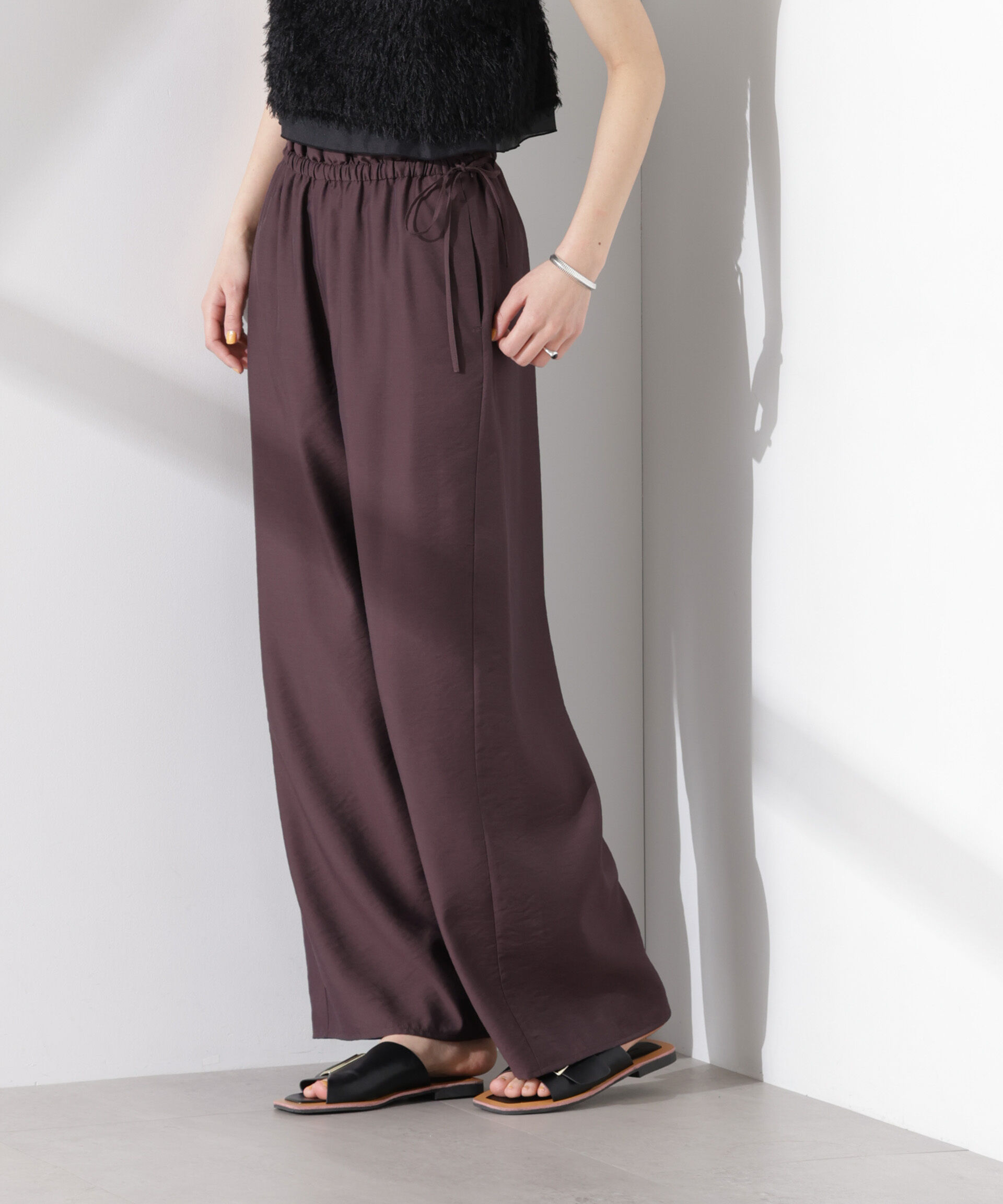 nano･universe「フリルワイドイージーパンツ（セットアップ可）」|チノ|ブラウン