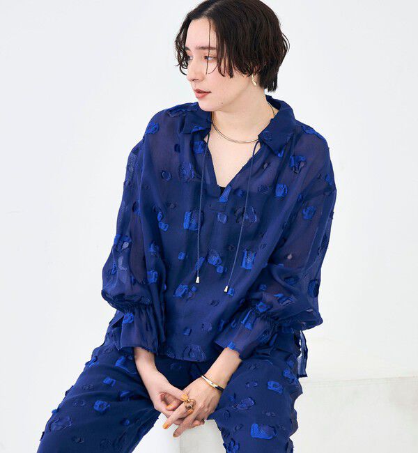NOLLEY'S「《セットアップ対応》【KIRYU】MIXウォッシャブルフラワー柄ウォッシャブルジャガードブラウス」|シャツ・ブラウス|