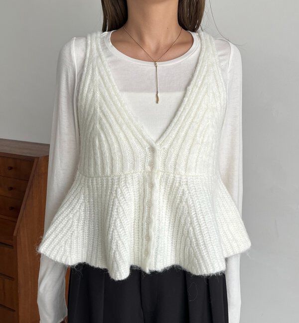  「【ロングシーズン着用可能】Vネックフレアキャミ」|ニット・セーター|