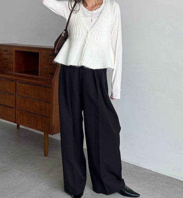  「【ロングシーズン着用可能】Vネックフレアキャミ」|ニット・セーター|