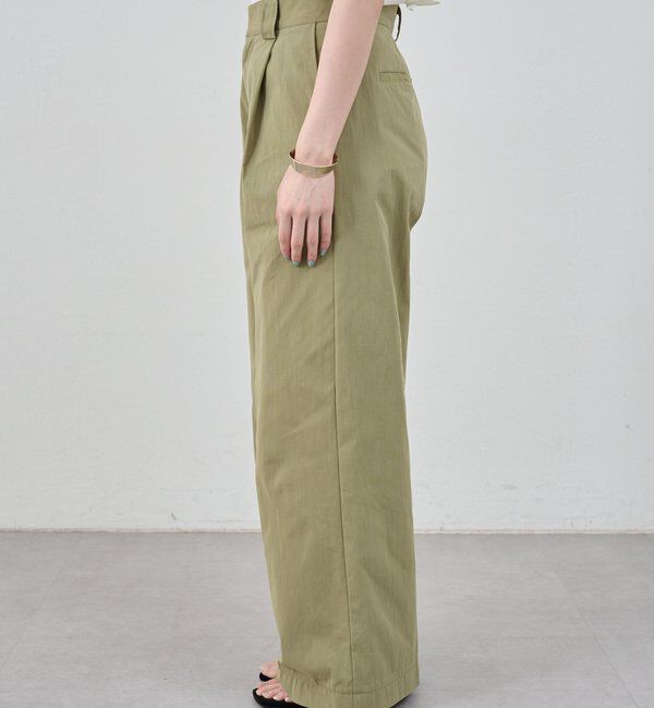  「《旬のコーデに》ミリタリーパンツ」|チノ|