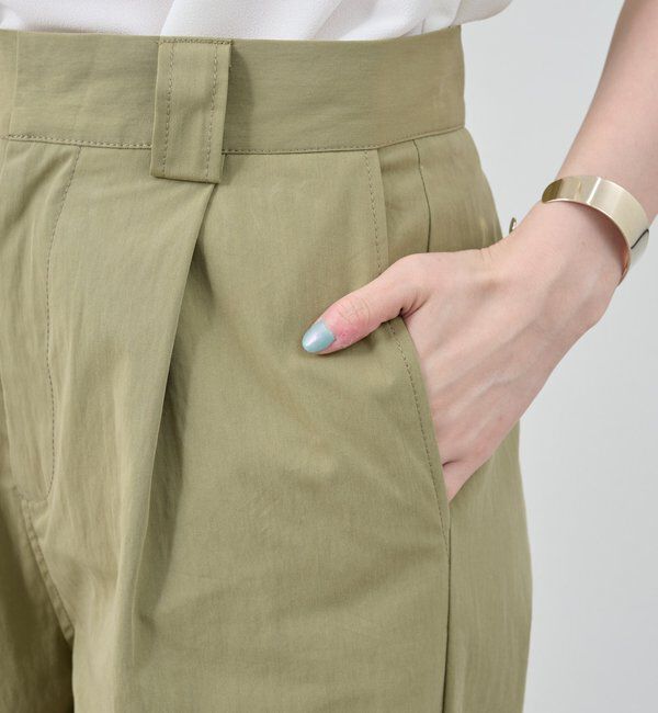  「《旬のコーデに》ミリタリーパンツ」|チノ|