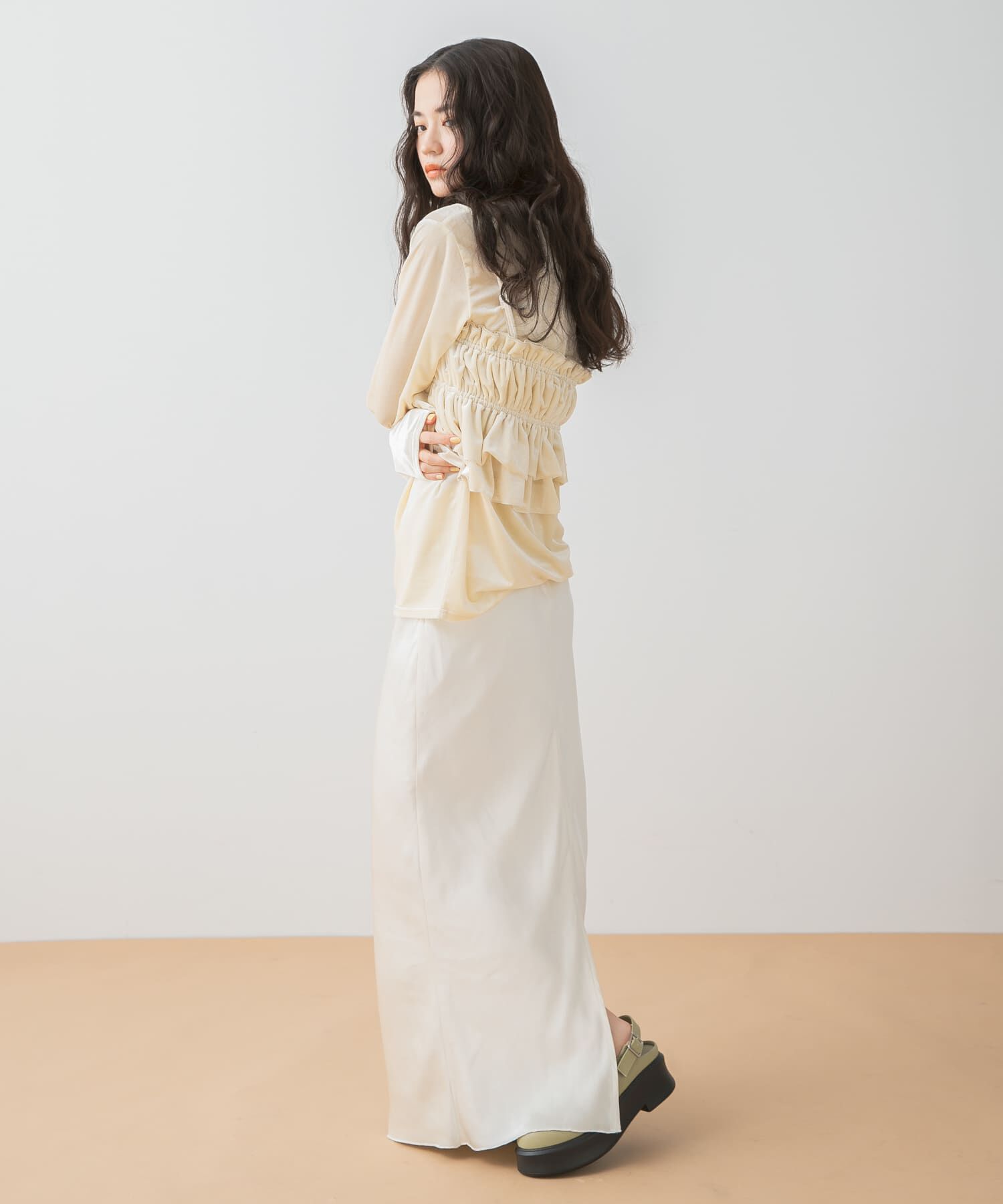 SENSE OF PLACE by URBAN RESEARCH「『洗濯可』フリルビスチェセットベロアトップ」|Tシャツ・カットソー|