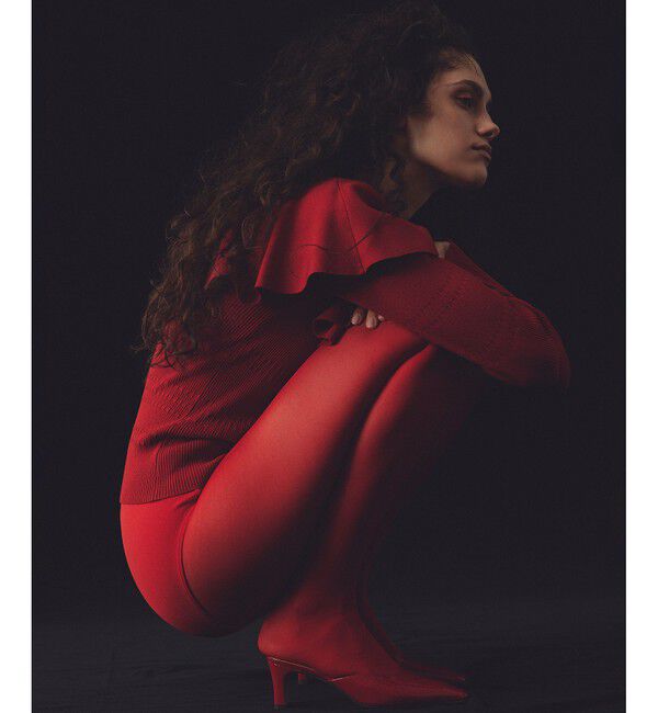 LOULOU WILLOUGHBY「【LOULOU WILLOUGHBY】ラッフルオフショルプルオーバー」|ニット・セーター|レッド