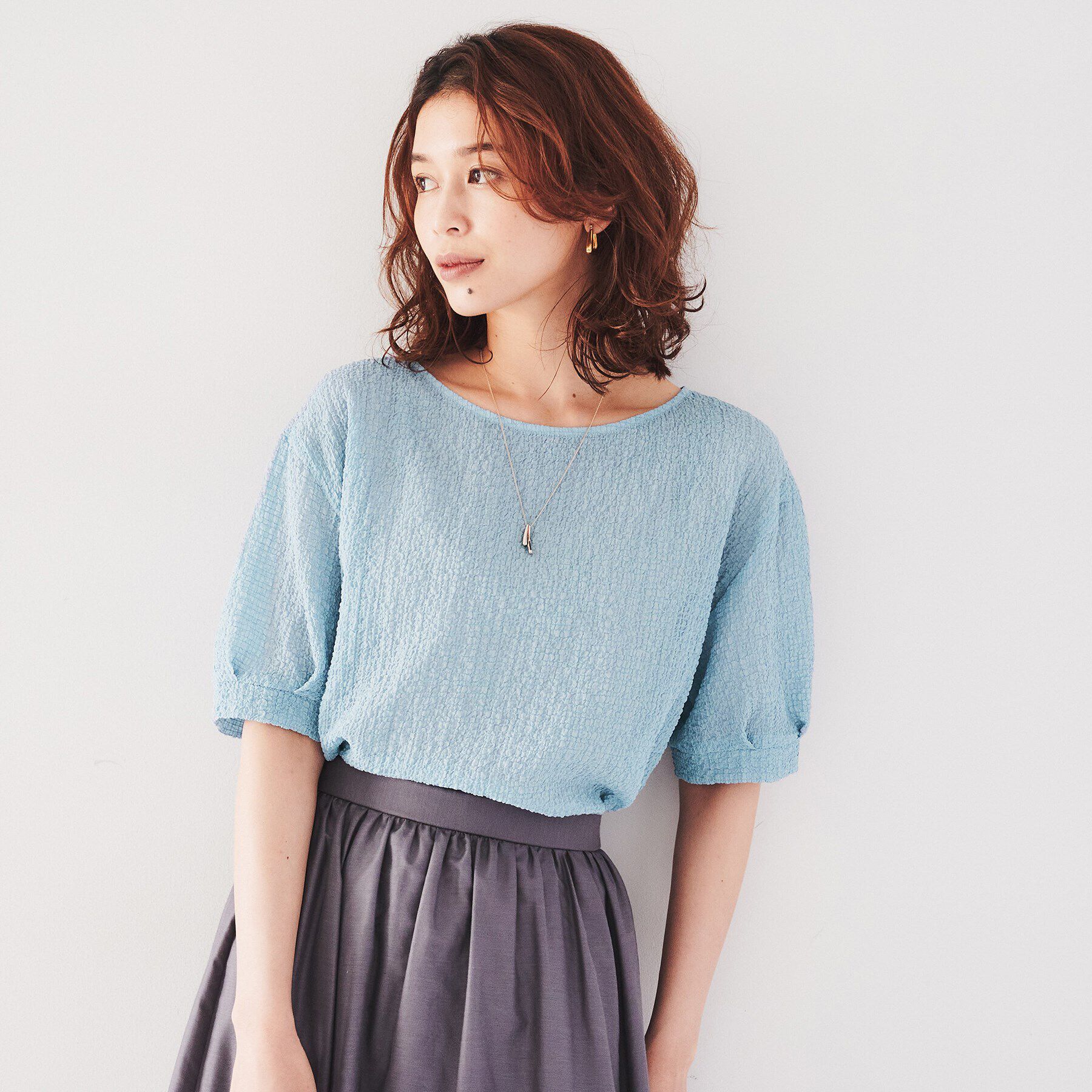 UNTITLED「【シアー/ストレッチ/凹凸素材】バンピー袖コンシャスブラウス」|シャツ・ブラウス|