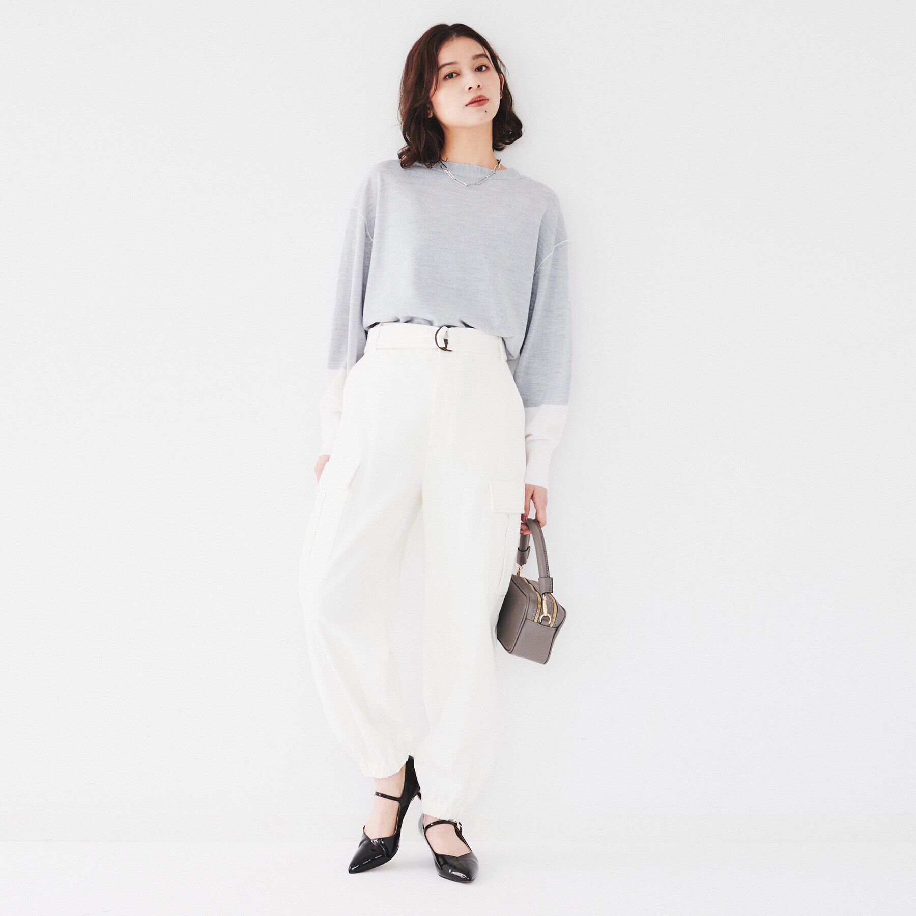 UNTITLED「【袖口カラーがアクセントに！】クルーネック ハイゲージニット」|ニット・セーター|