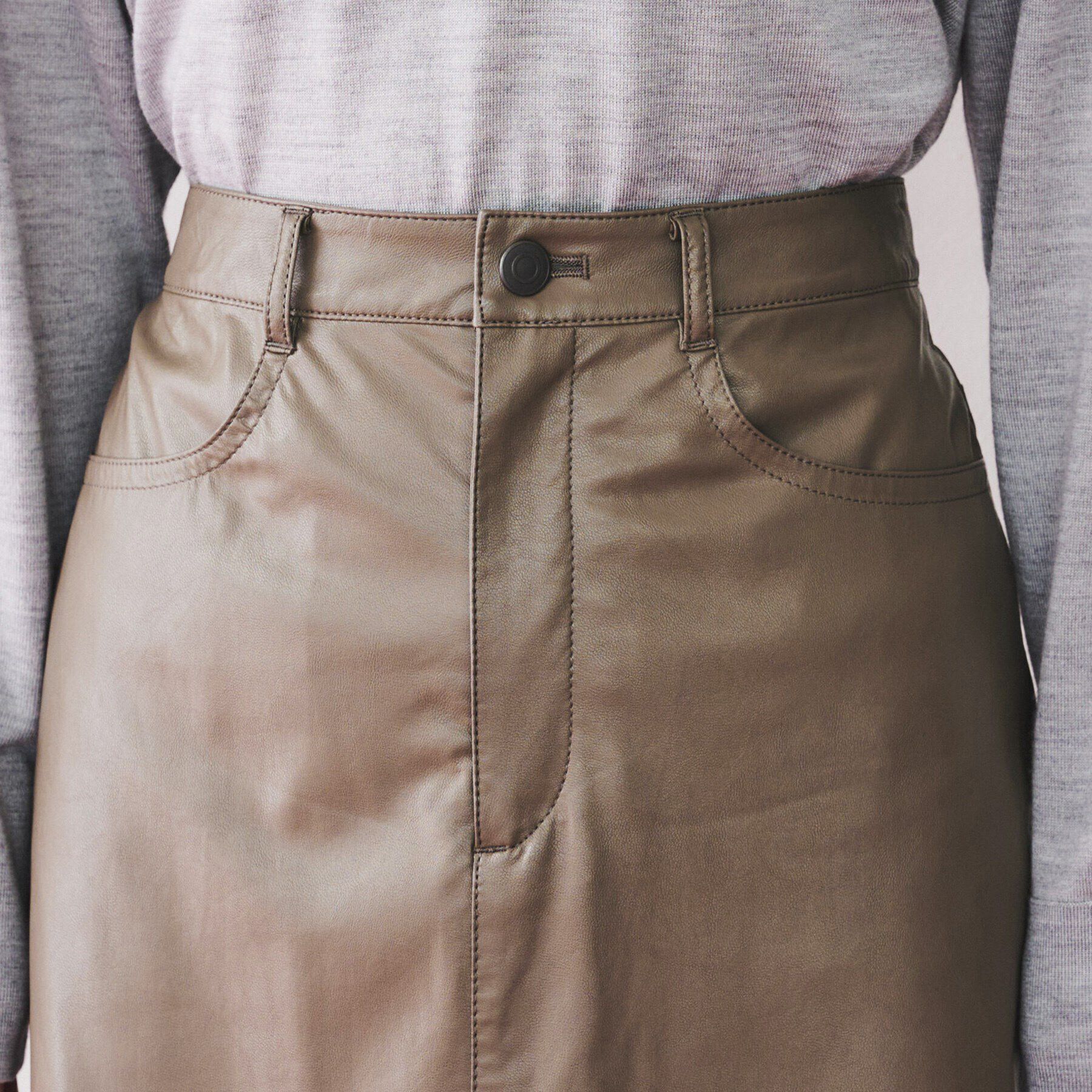 UNTITLED「【柔らかい/マーメイドシルエット】レザー調 フレアスカート」|スカート|