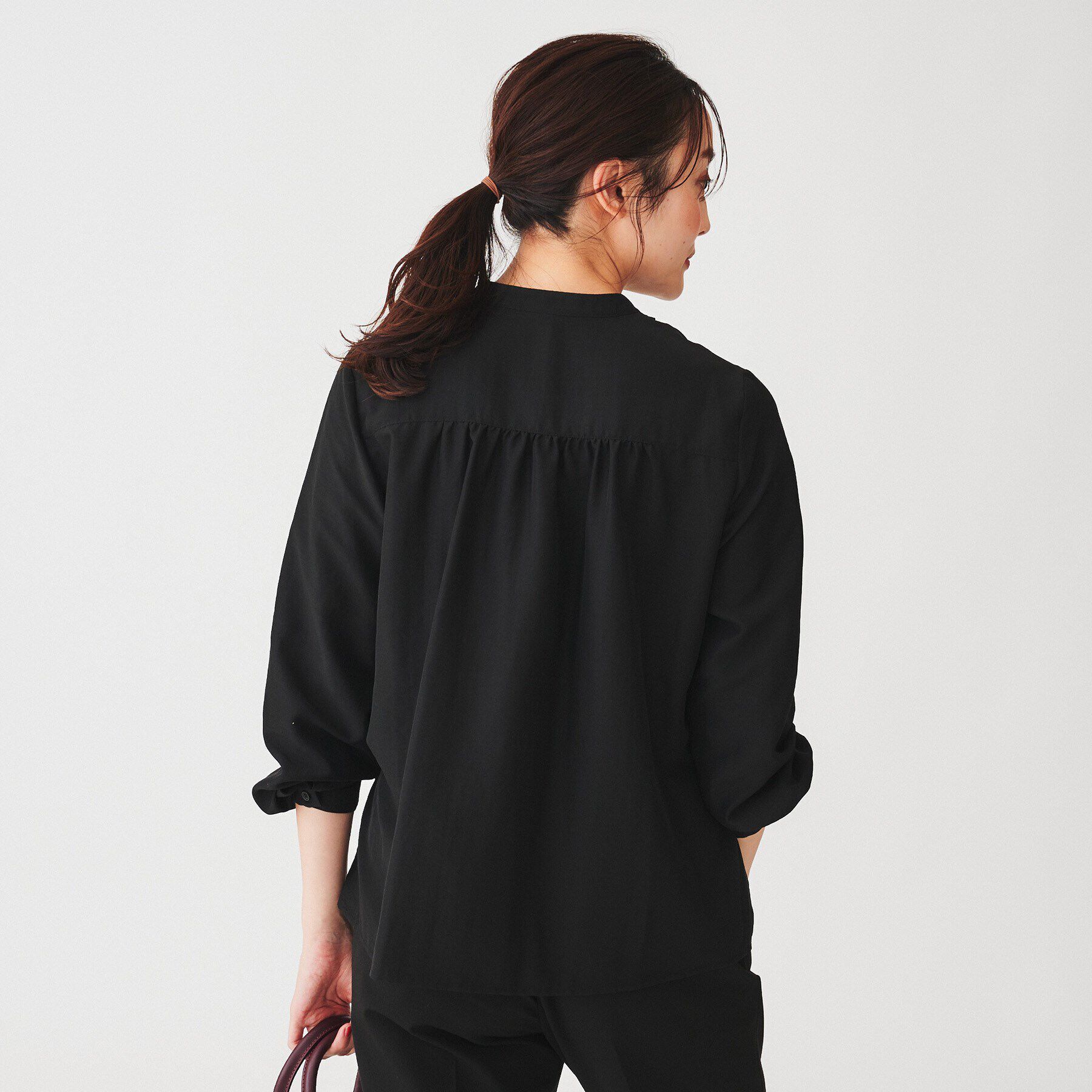 UNTITLED「【オンオフ使える/洗える】長袖フリルブラウス」|シャツ・ブラウス|