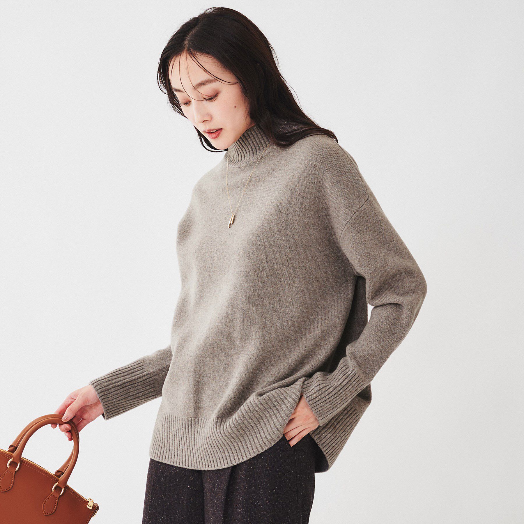 UNTITLED「ラムウールカシミヤ ボトルネックプルオーバーニット」|ニット・セーター|