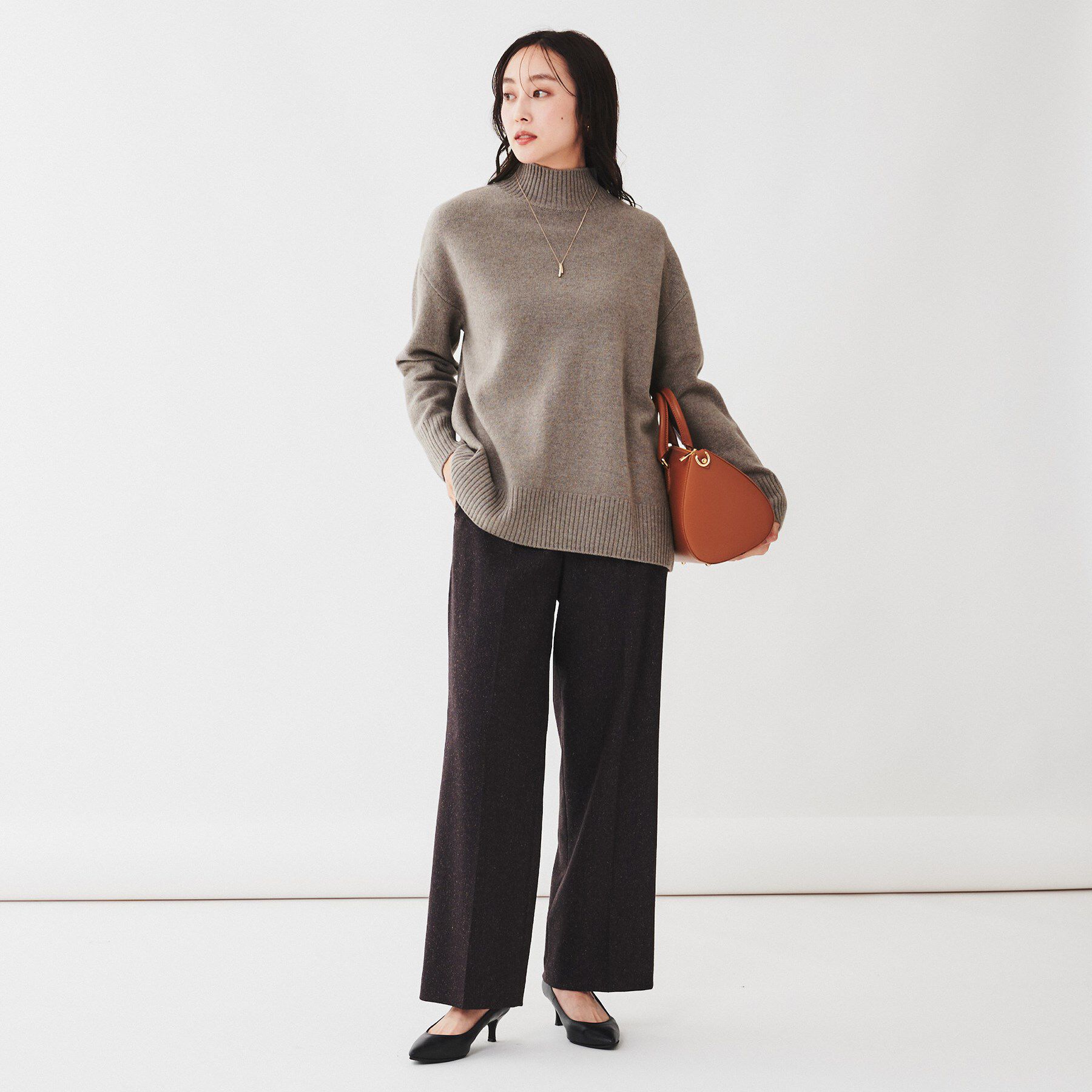 UNTITLED「ラムウールカシミヤ ボトルネックプルオーバーニット」|ニット・セーター|