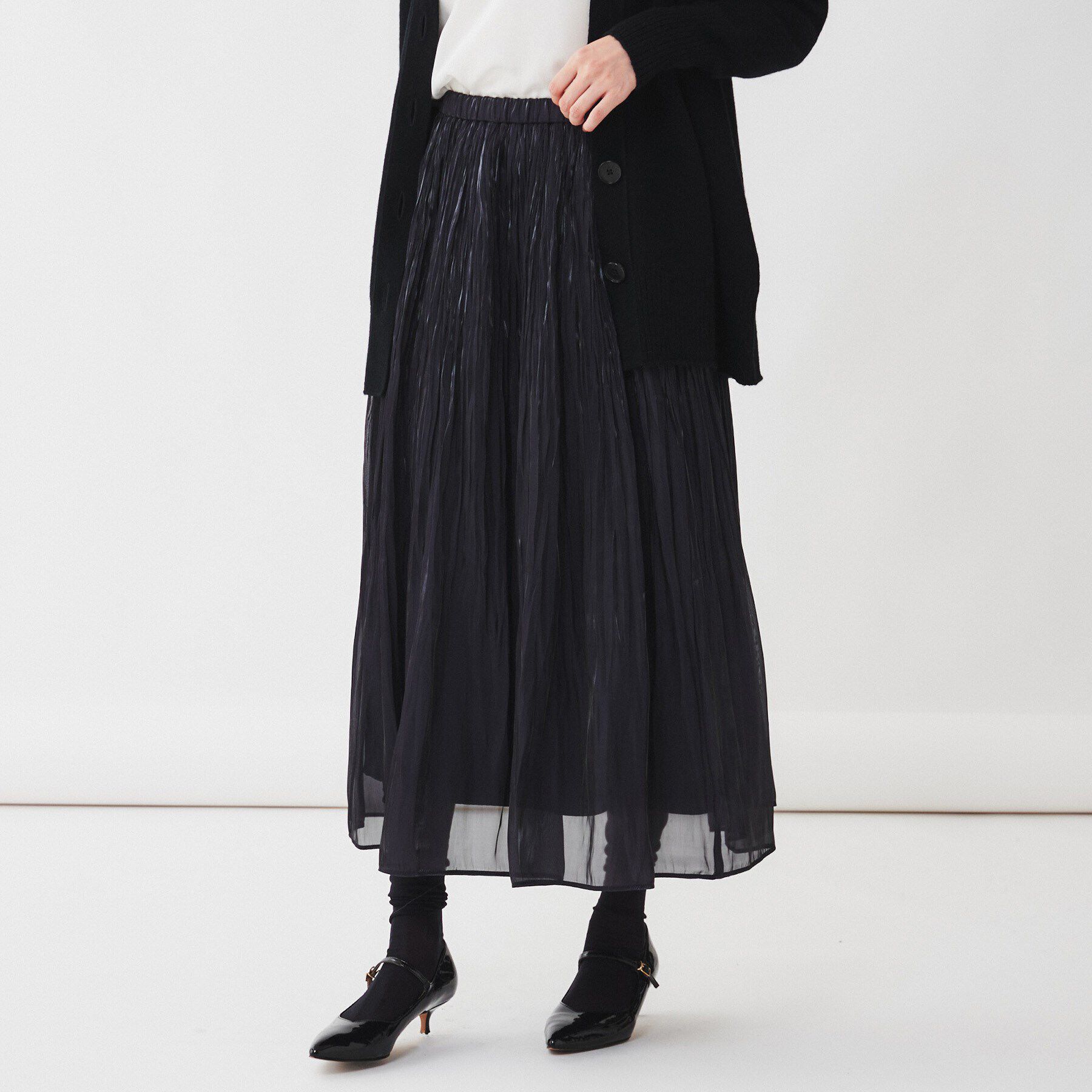 UNTITLED「【ウエストゴム/洗える】シアープリーツスカート」|スカート|