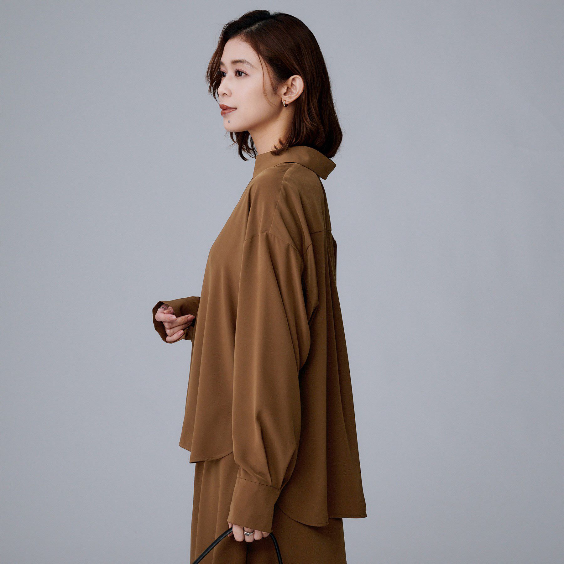 UNTITLED「【セットアップ可/スキッパー/ゆったり】リラクパウダーシャツ」|シャツ・ブラウス|