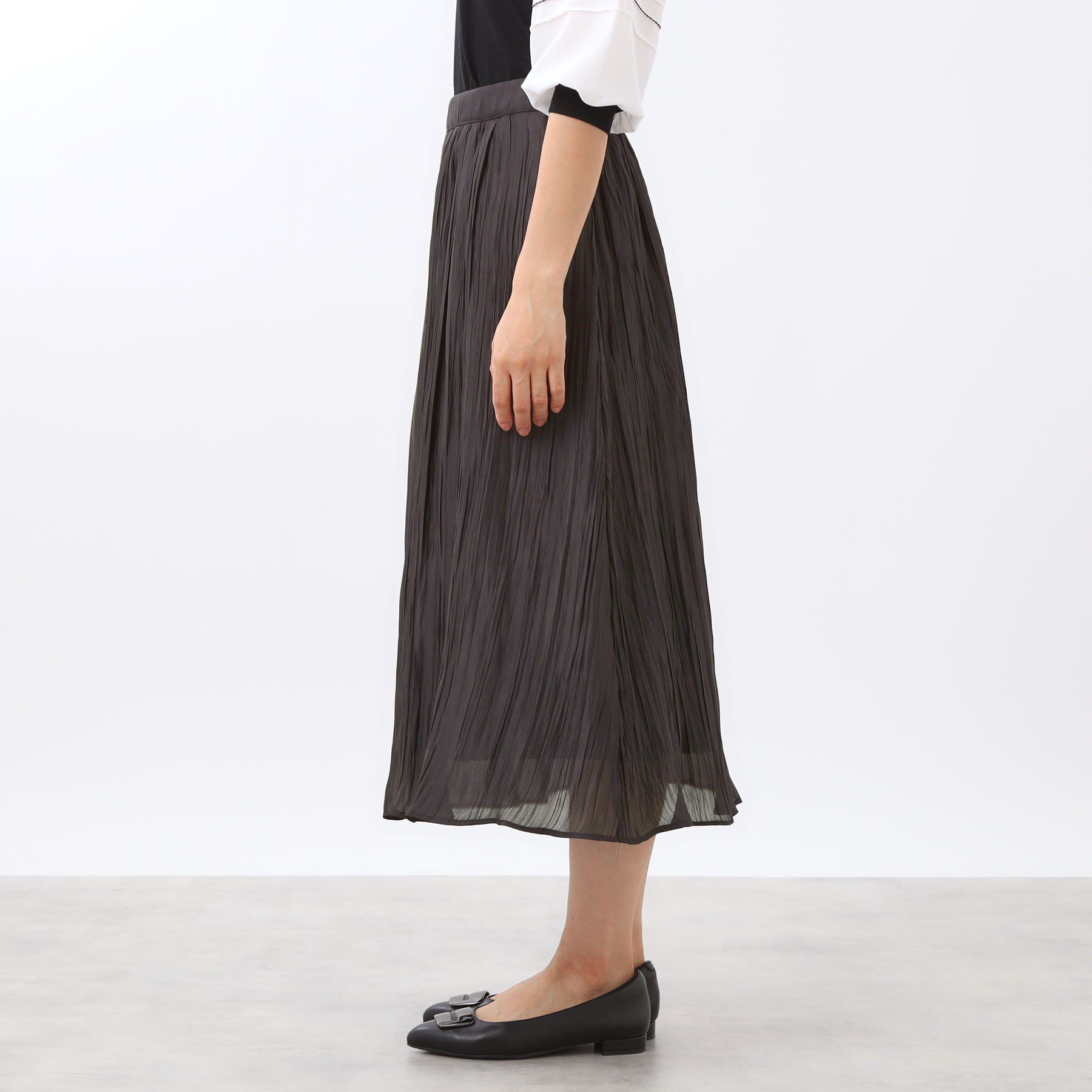 Reflect「【秋映え／華やかな揺れ感】ワッシャー加工タックフレアロングスカート」|スカート|