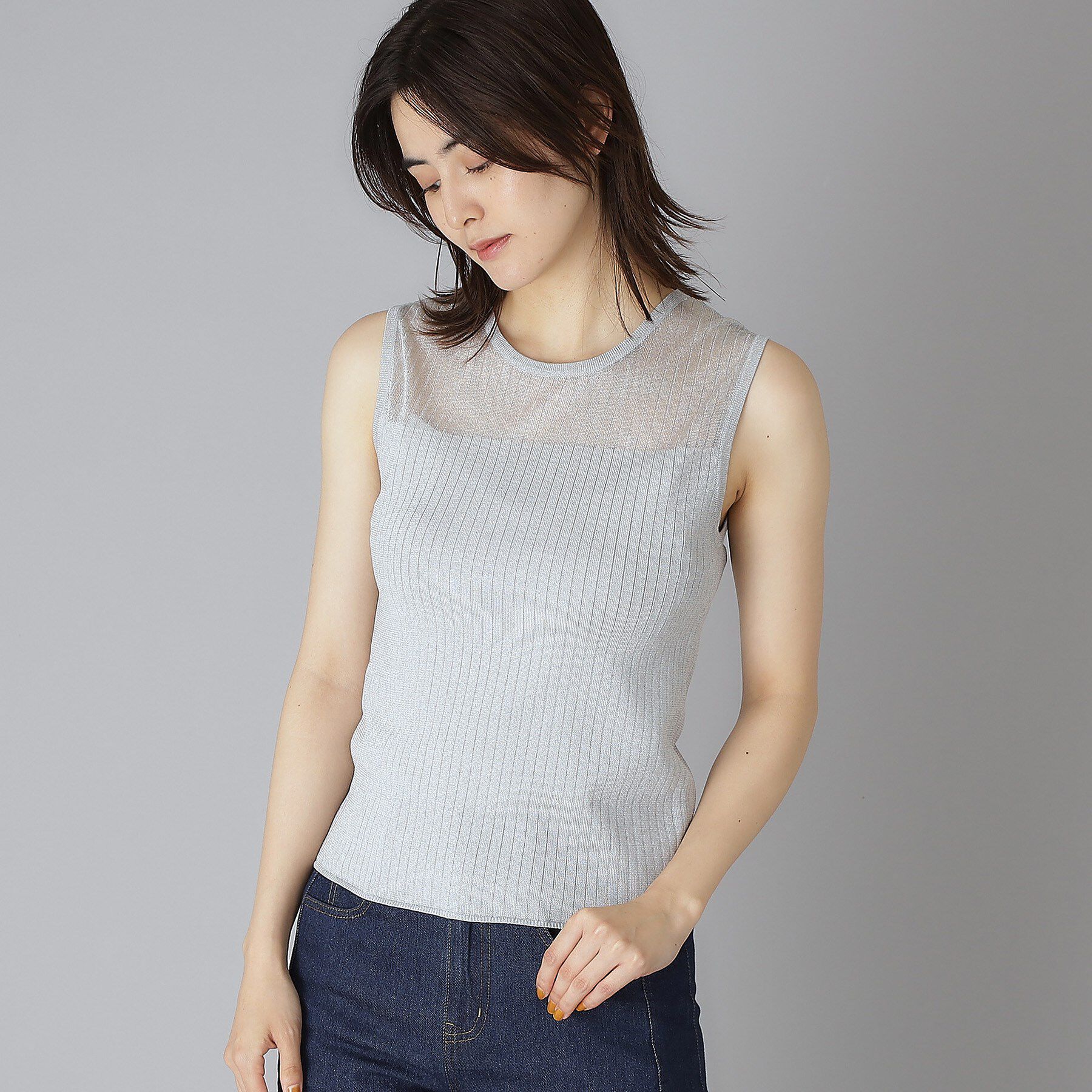 DRESSTERIOR「デコルテシアーノースリーブニット」|ニット・セーター|