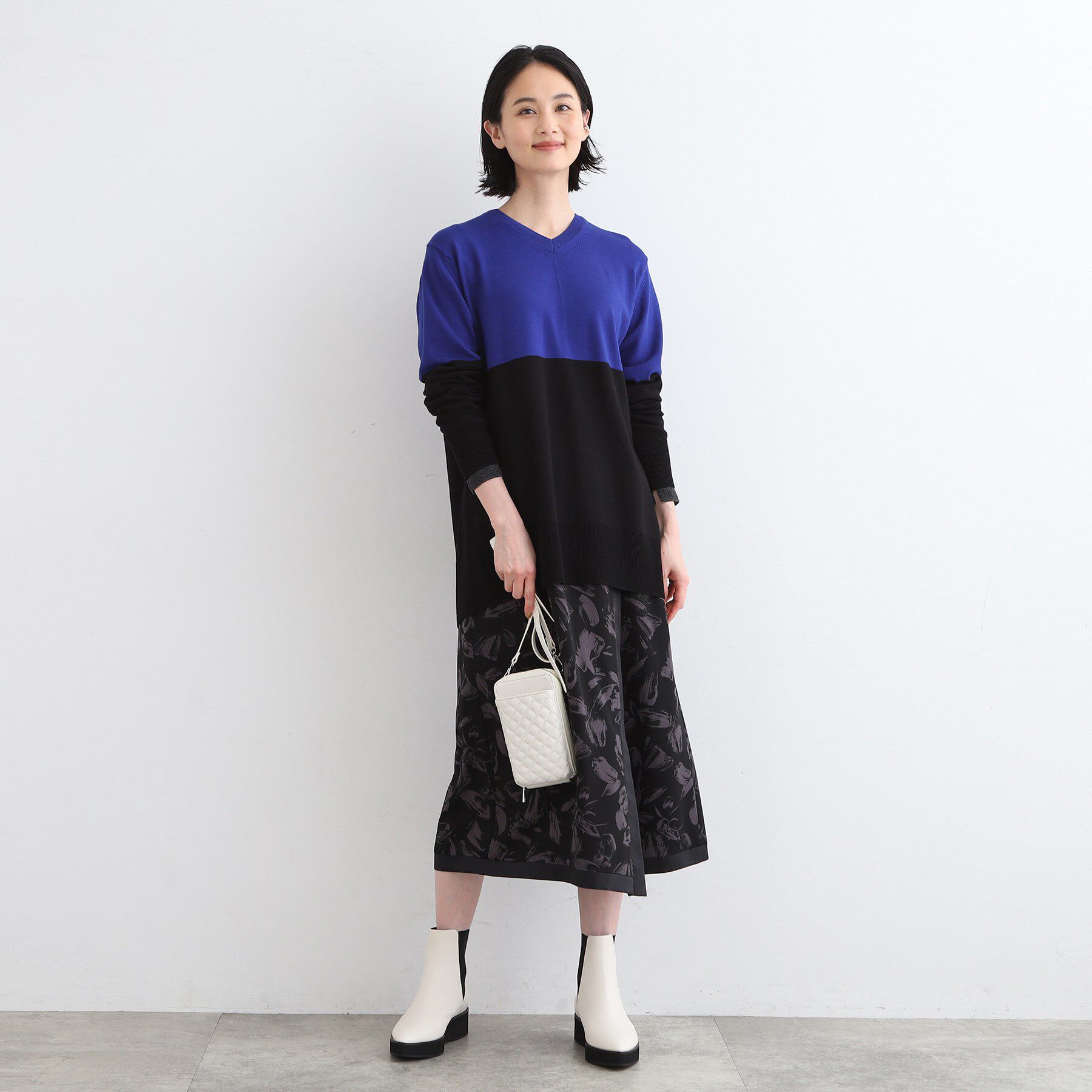 INDIVI「【洗える】Vネックチュニックニット」|ニット・セーター|