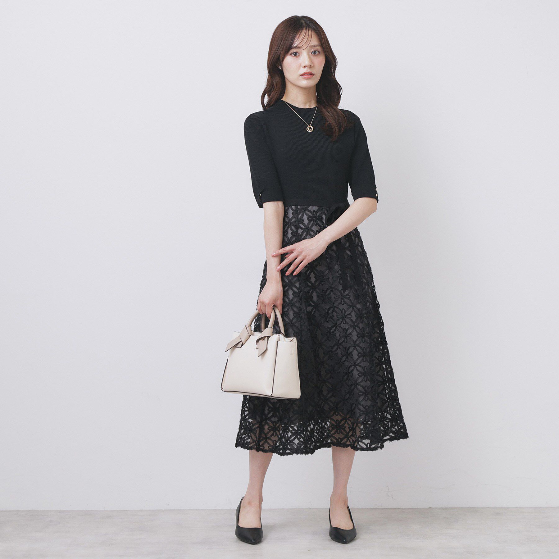 index「フラワーレースドッキングワンピース【洗える/抗ピル】」|ワンピース|