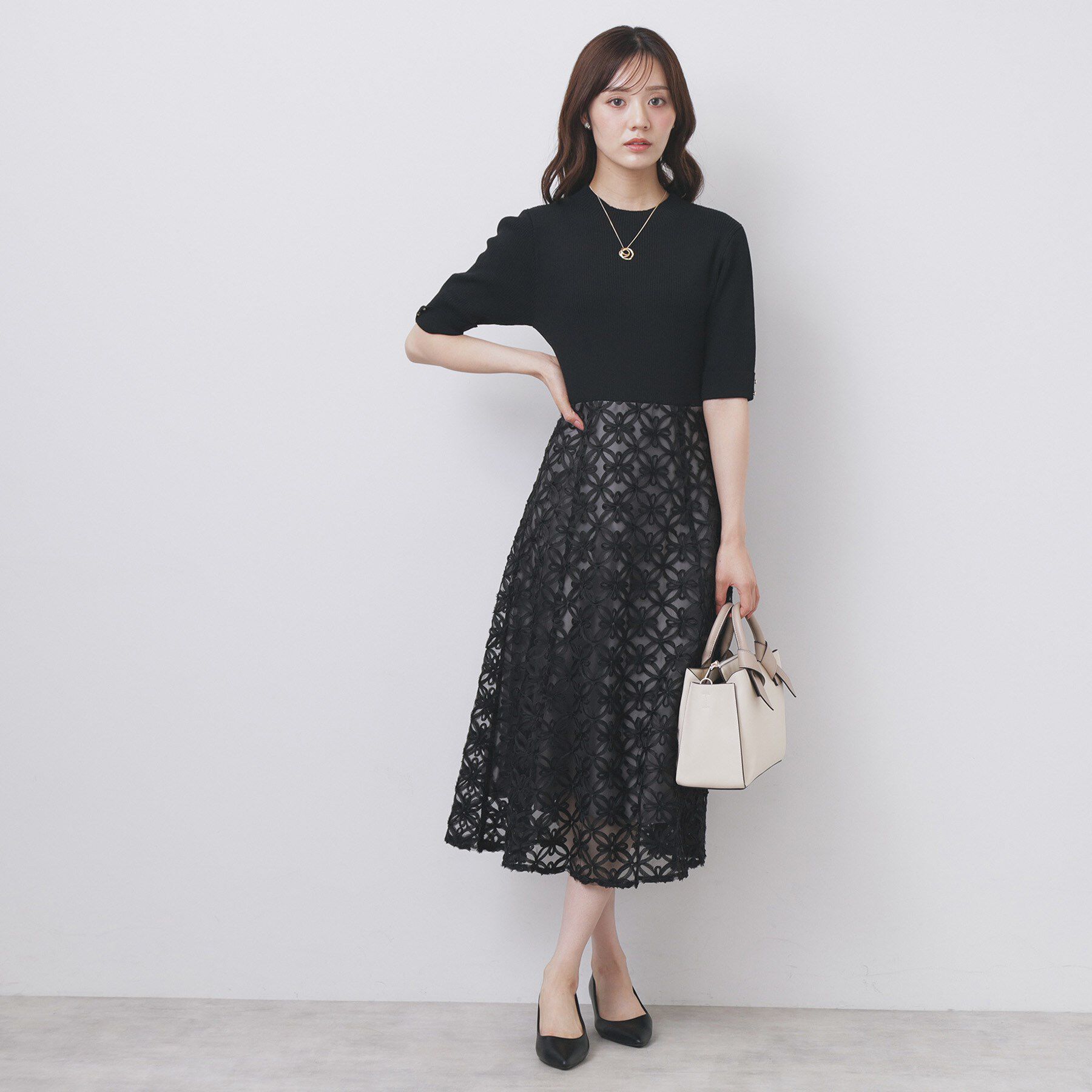 index「フラワーレースドッキングワンピース【洗える/抗ピル】」|ワンピース|