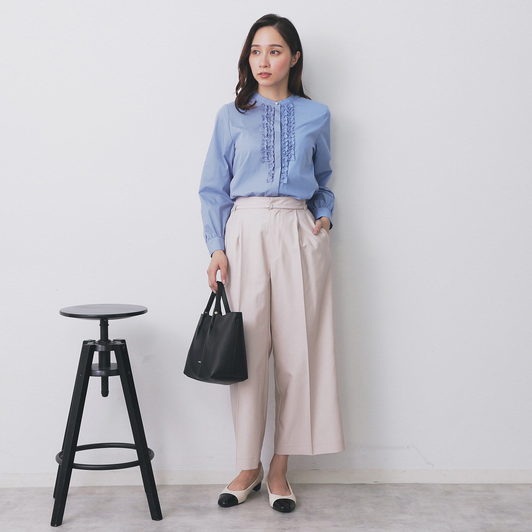 index「バンドカラーフリルブラウス【洗濯機OK/イージーアイロン/防シワ】」|シャツ・ブラウス|