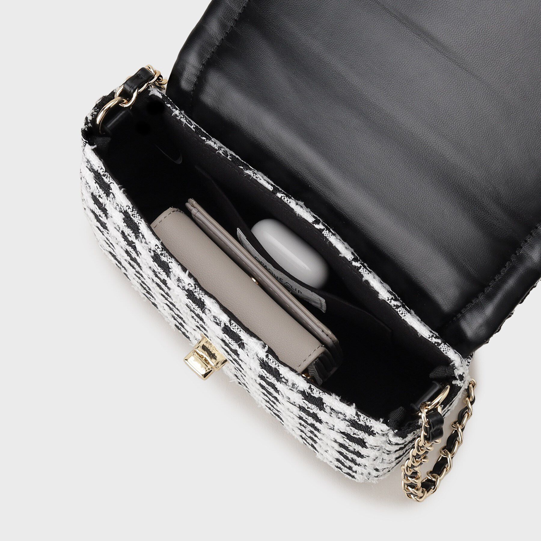 OPAQUE.CLIP「【2WAY】パフィーステッチチェーンショルダーバッグ」|ショルダー・メッセンジャー|