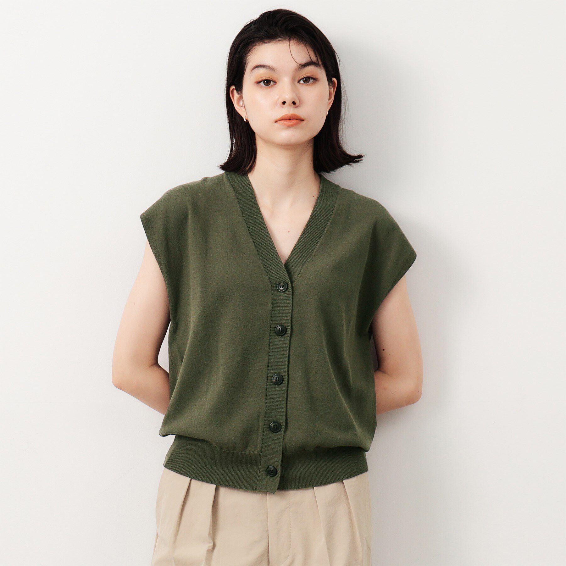 OPAQUE.CLIP「Vネックニットベスト/セットアップ対応【洗濯機洗い可】」|ベスト・ジレ|