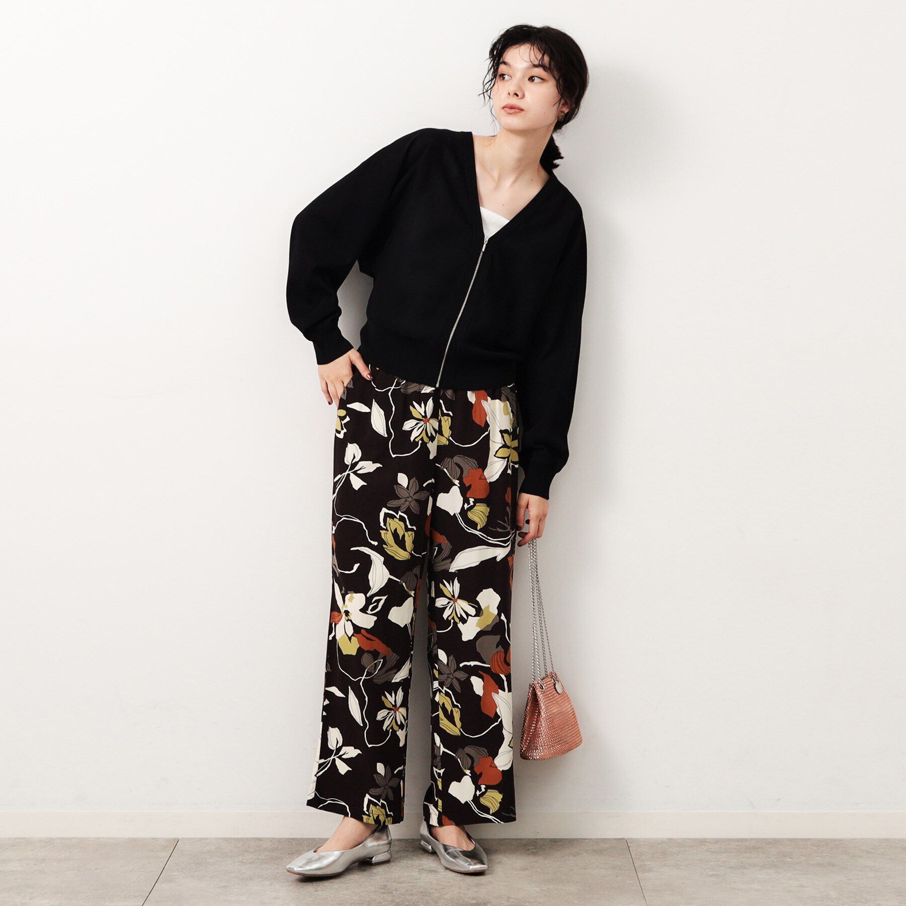 OPAQUE.CLIP「フラワービックプリントイージーパンツ【洗える】」|その他|