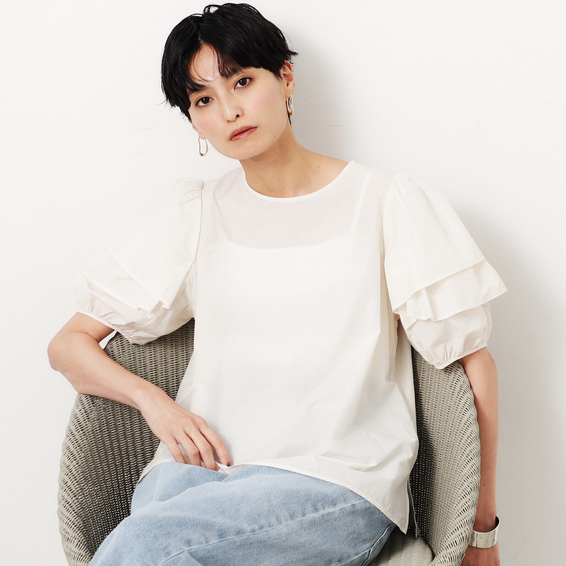 OPAQUE.CLIP「《美人百花掲載》フリル重ねスリーブブラウス【洗濯機洗い可】」|シャツ・ブラウス|オフホワイト(003