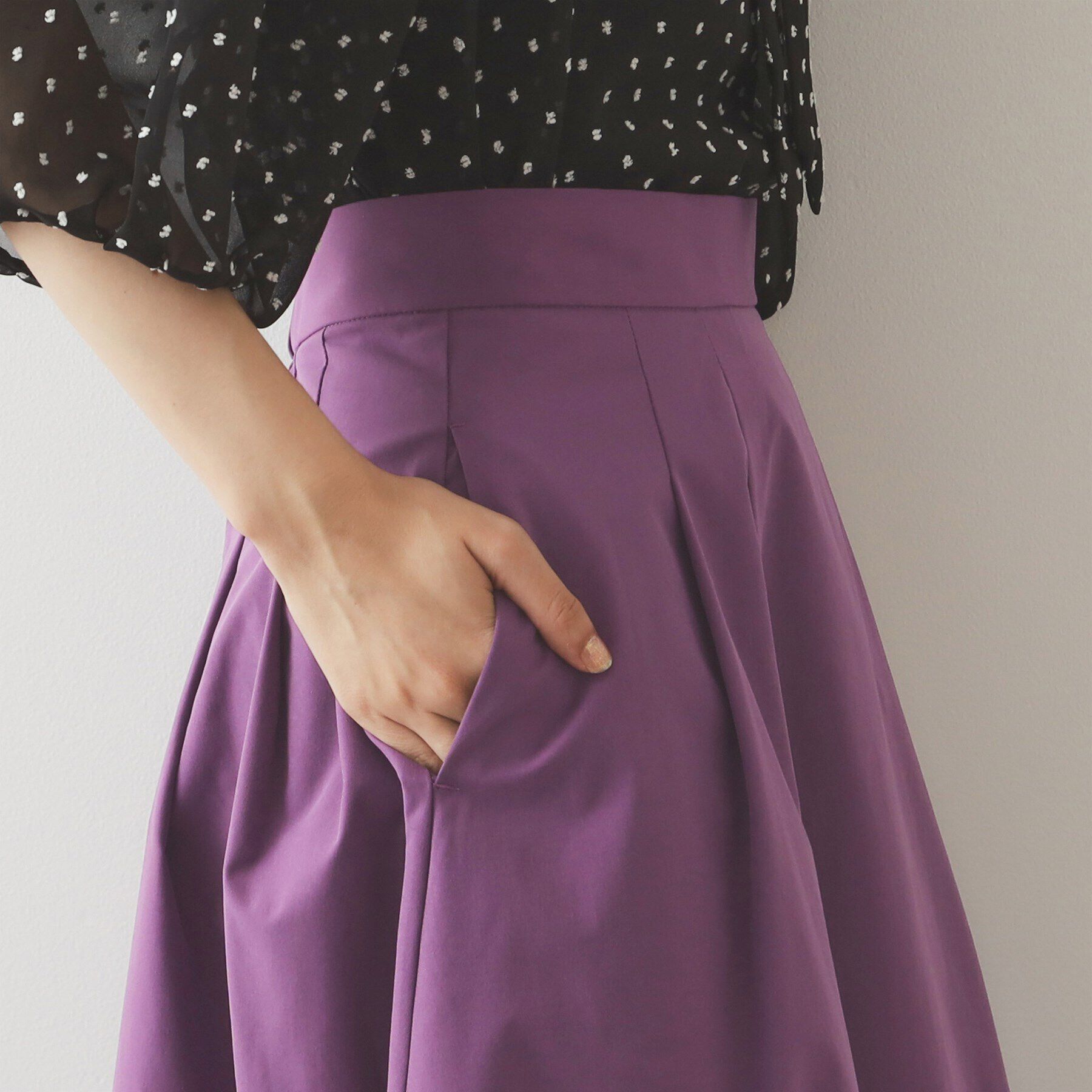 OPAQUE.CLIP「メモリータフタ フレアスカート【洗濯機洗い可】」|スカート|