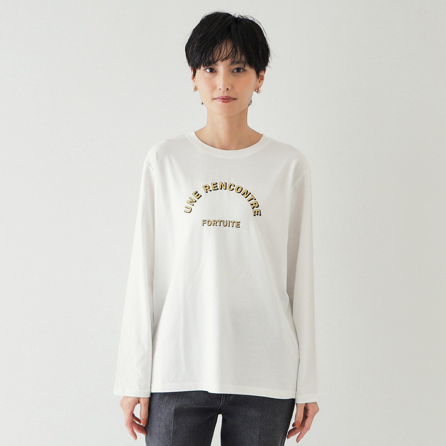 OPAQUE.CLIP「《STORY掲載》ロゴプリントロングTシャツ【洗濯機洗い可】」|Tシャツ・カットソー|