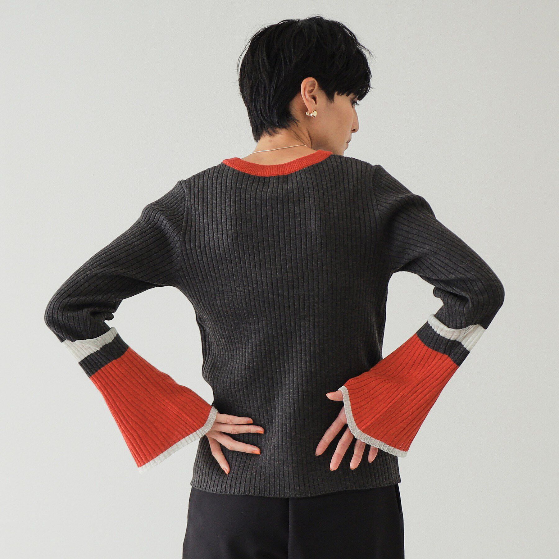 OPAQUE.CLIP「《Oggi掲載》配色フレアースリーブニット【洗濯機洗い可】」|ニット・セーター|