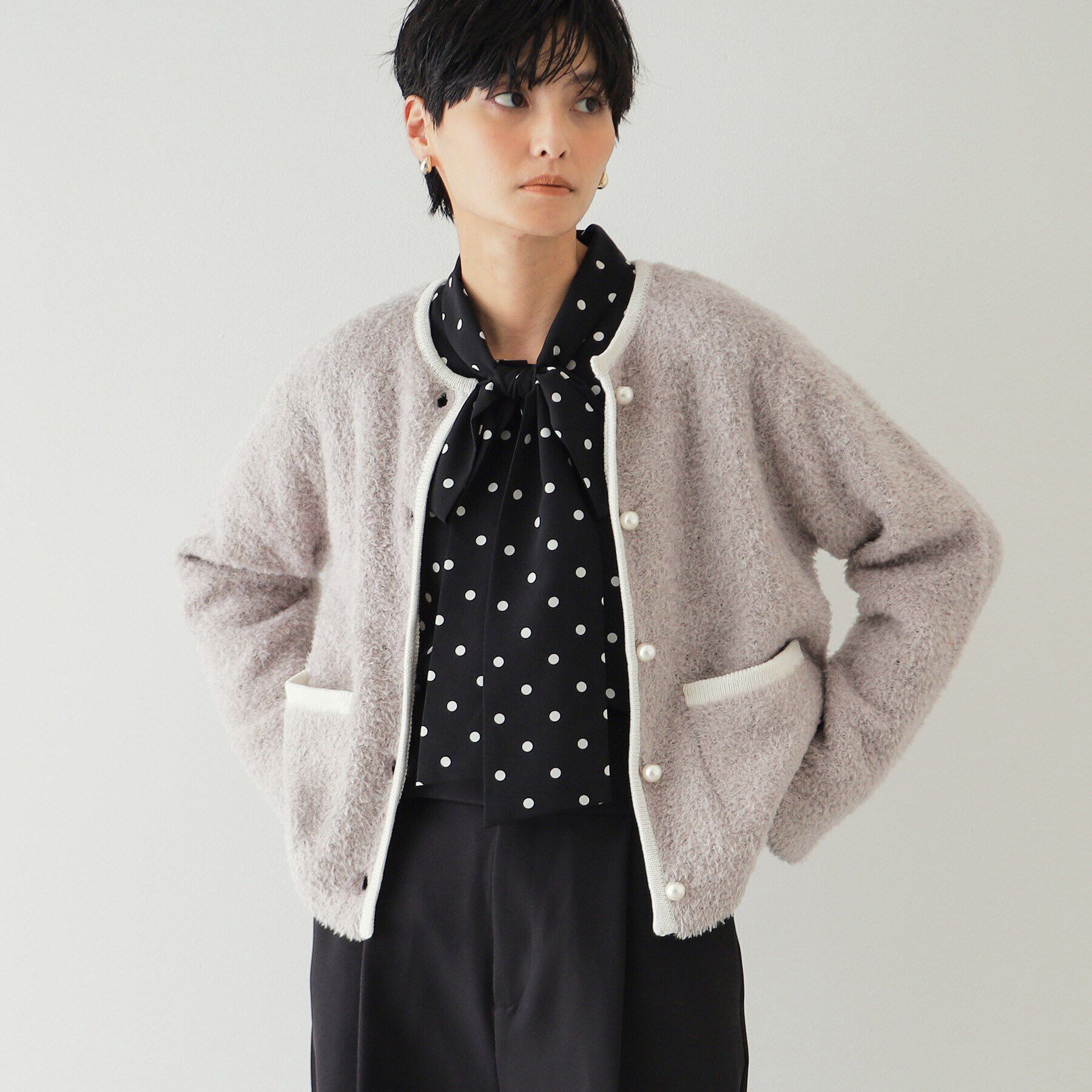 OPAQUE.CLIP「《美人百花掲載》ブークレ配色ニットカーディガン【洗濯機洗い可】」|カーディガン|ライトグレー(511