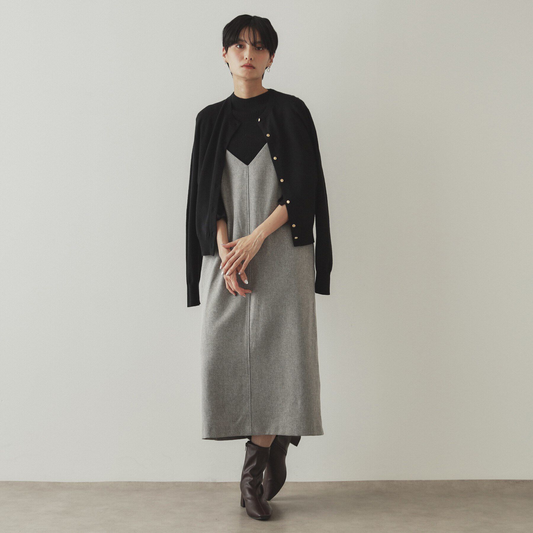 OPAQUE.CLIP「クルーネックニットカーディガン／FILIVIVI・フィルビビ【洗濯機洗い可】」|カーディガン|