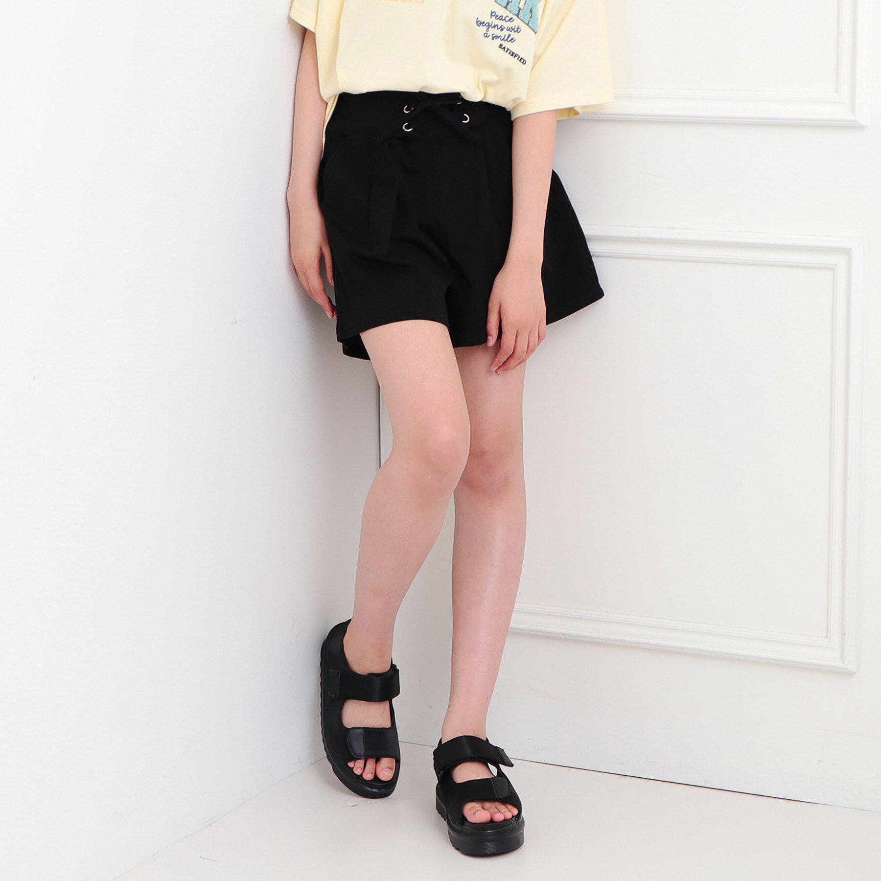 PINK-latte「フロントレースアップキュロット」|キュロット|ブラック(019)